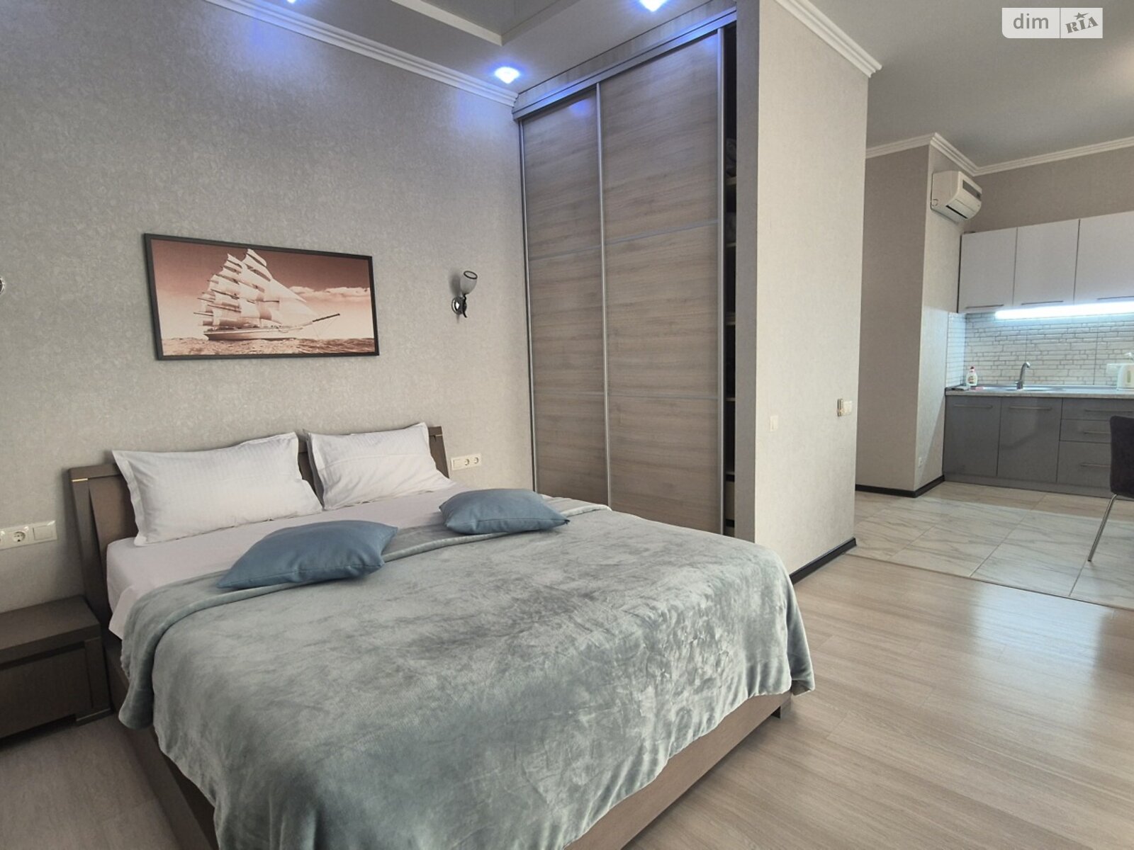 однокомнатная квартира в Одессе, район Центр, на ул. Асташкина 29 в аренду на долгий срок помесячно фото 1