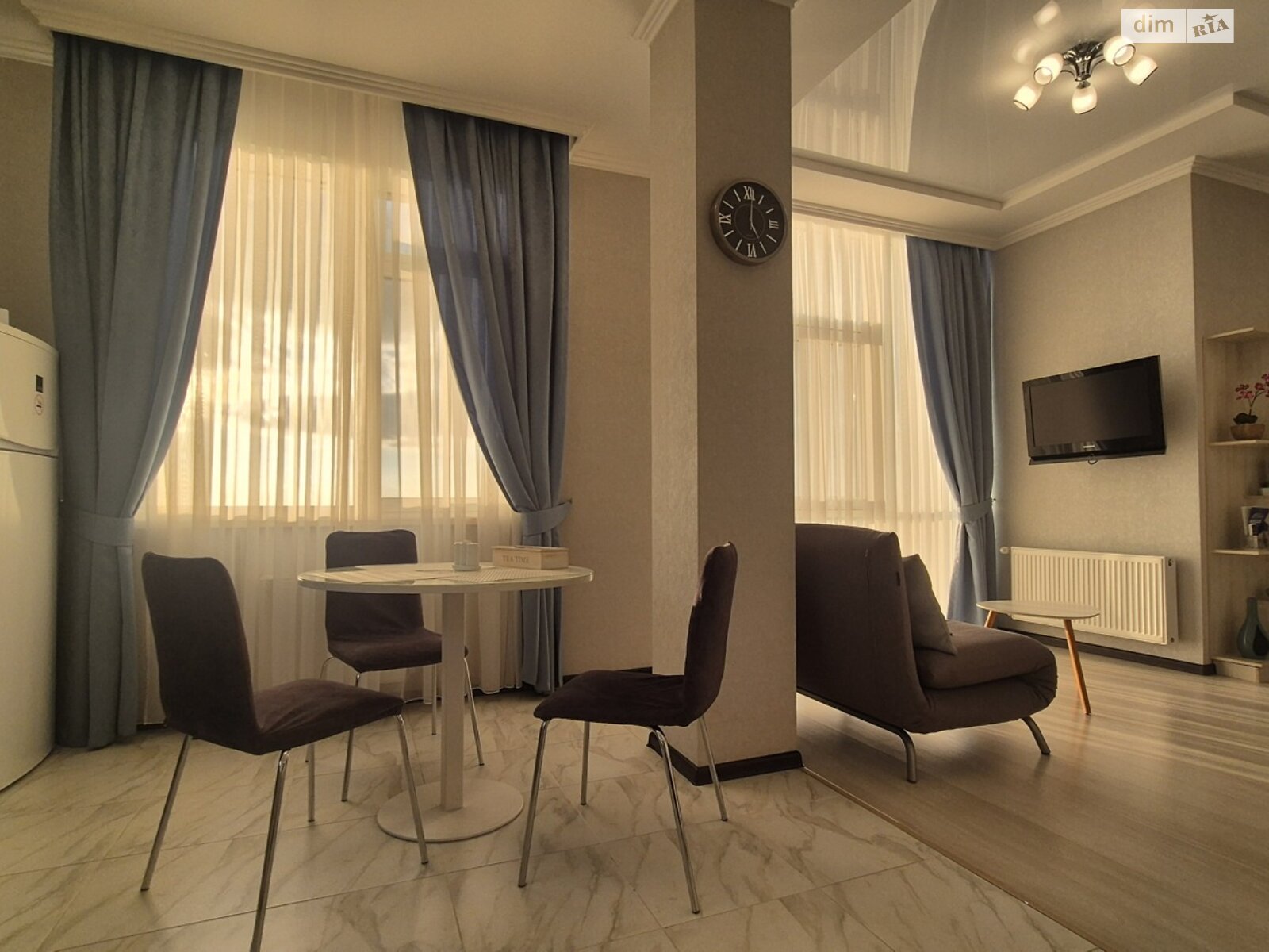 однокомнатная квартира в Одессе, район Центр, на ул. Асташкина 29 в аренду на долгий срок помесячно фото 1