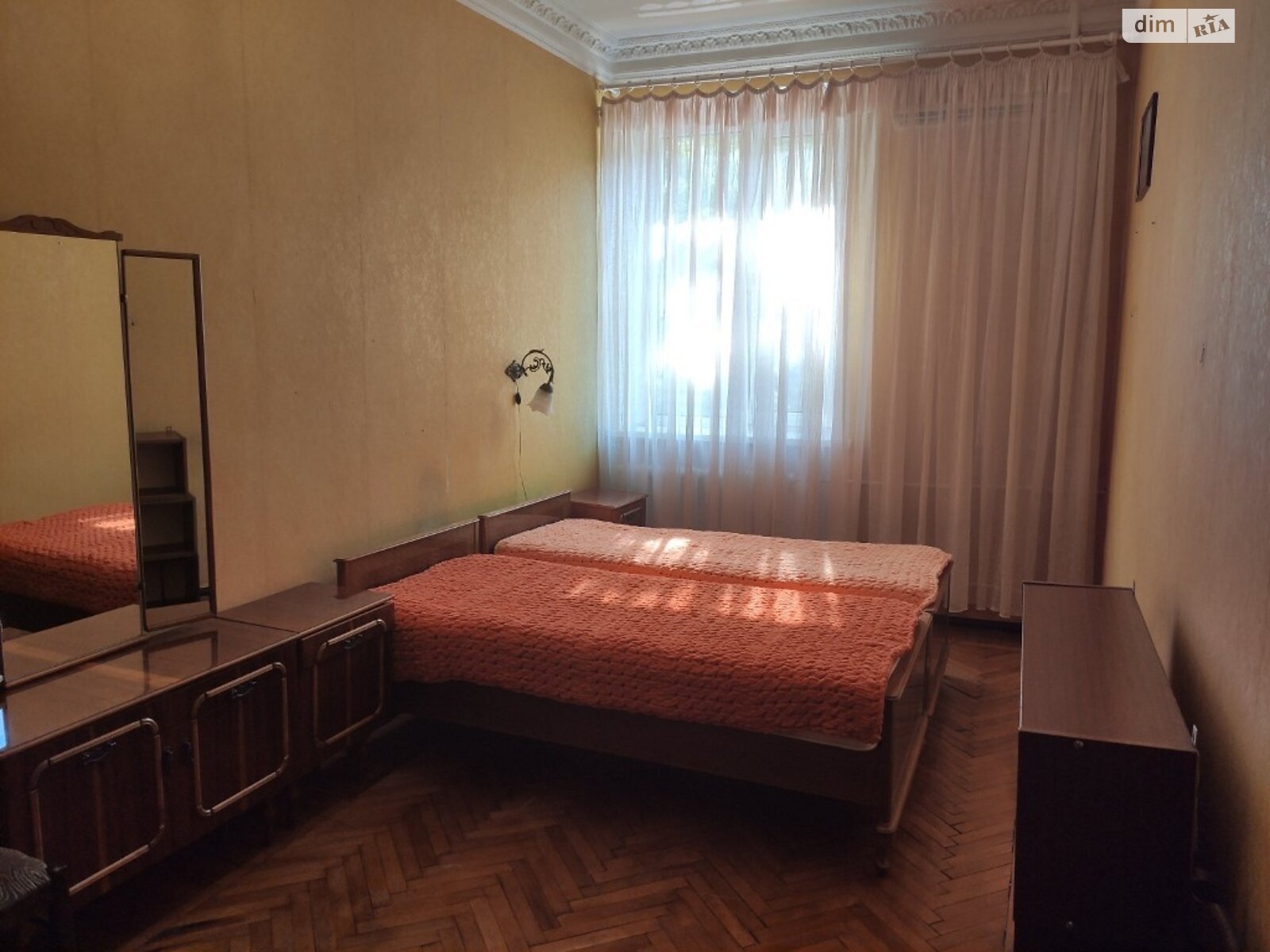 двокімнатна квартира в Одесі, район Центр, на вул. Базарна 65 в довготривалу оренду помісячно фото 1