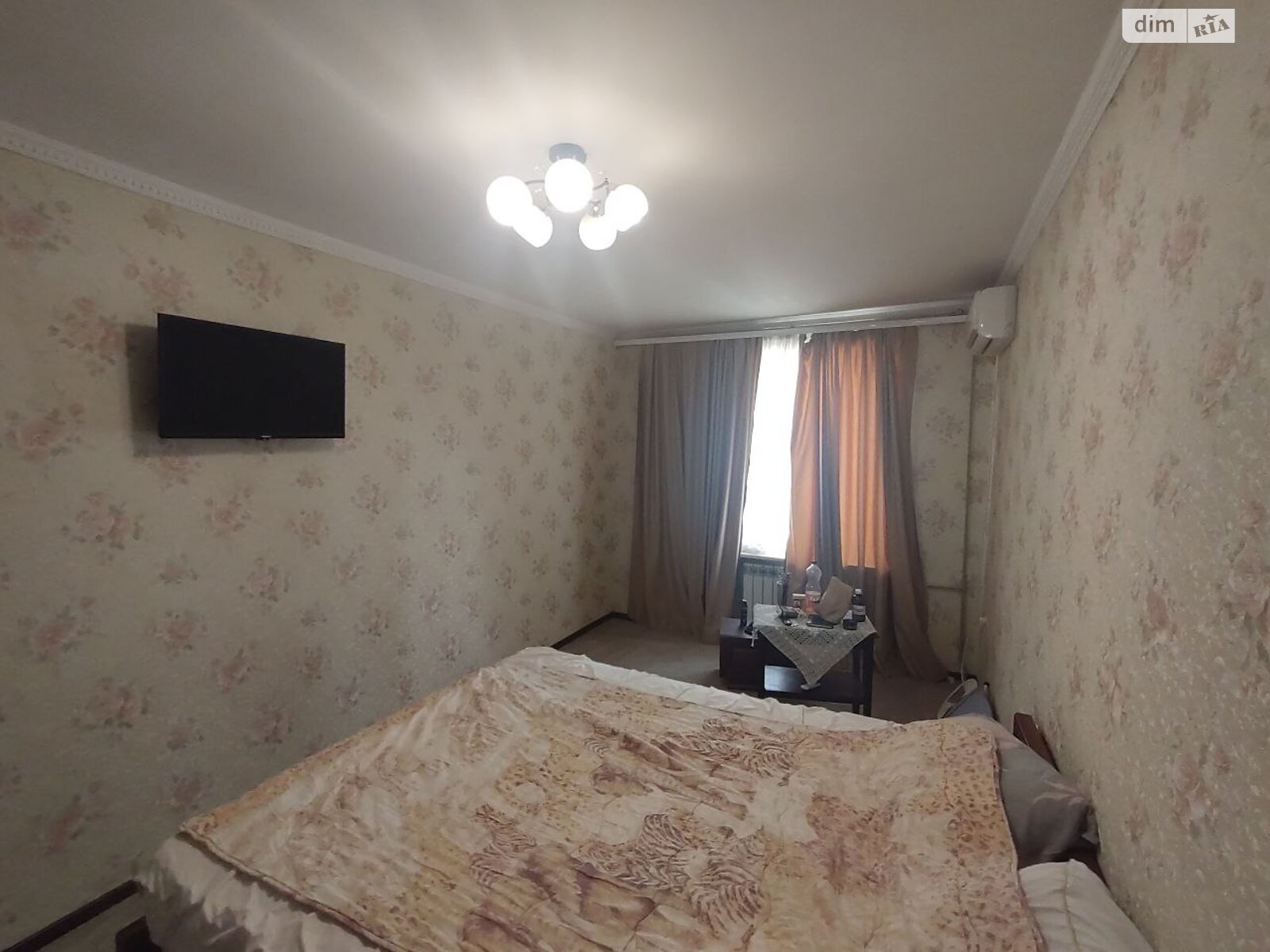 однокомнатная квартира в Одессе, район Центр, на ул. Дерибасовская в аренду на долгий срок помесячно фото 1