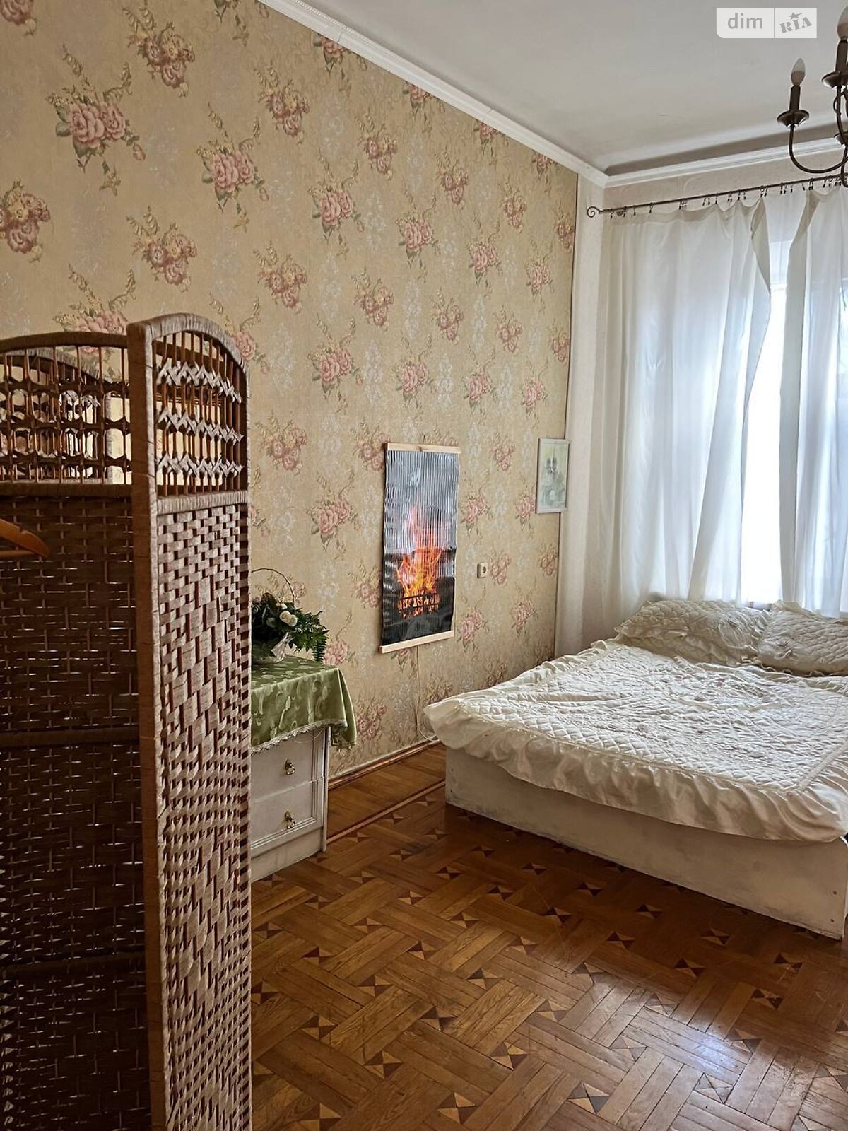 трикімнатна квартира в Одесі, район Центр, на вул. Єврейська в довготривалу оренду помісячно фото 1 трикімнатна квартира в Одесі, район Центр, на вул. Єврейська в довготривалу оренду помісячно фото 1