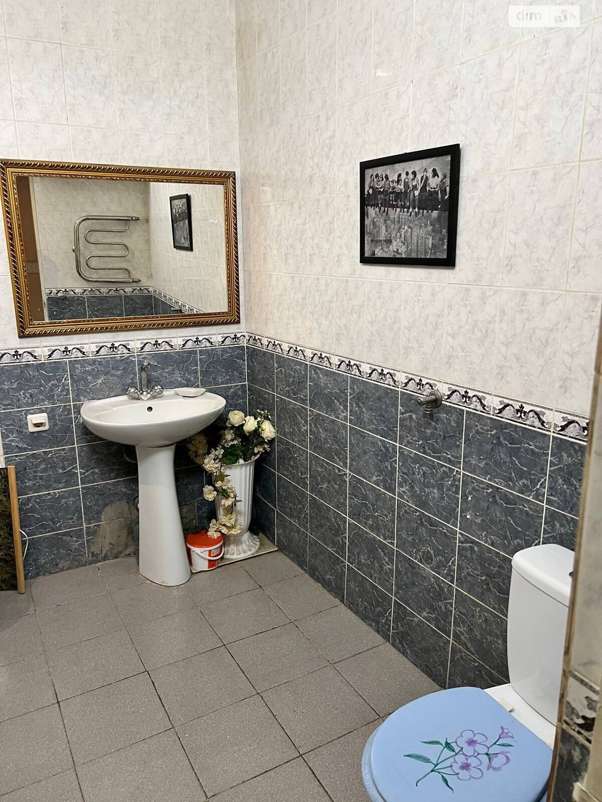 трикімнатна квартира в Одесі, район Центр, на вул. Єврейська в довготривалу оренду помісячно фото 1 трикімнатна квартира в Одесі, район Центр, на вул. Єврейська в довготривалу оренду помісячно фото 1
