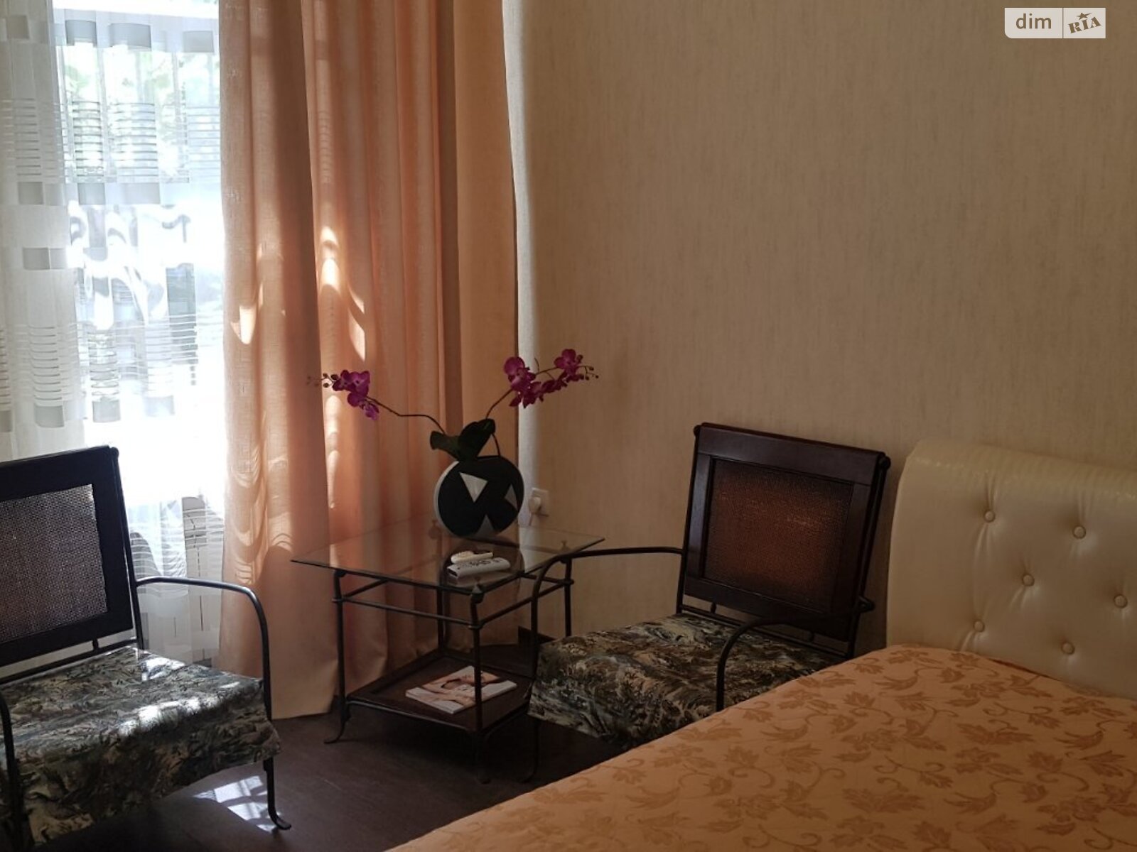 двухкомнатная квартира с ремонтом в Одессе, район Центр, на пер. Каретный в аренду на долгий срок помесячно фото 1