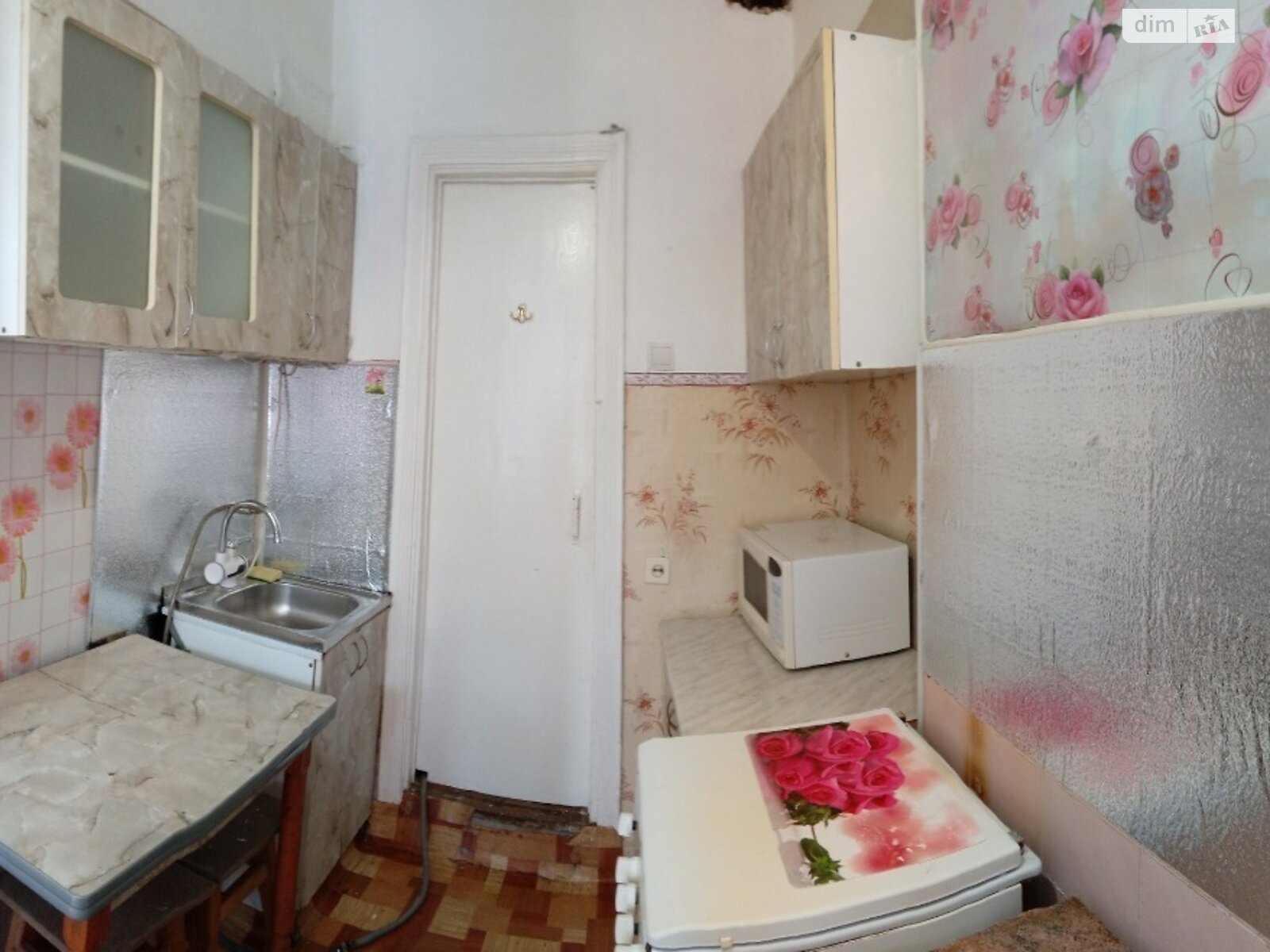 двухкомнатная квартира в Одессе, район Центр, на ул. Кутузакия Александра 28 в аренду на долгий срок помесячно фото 1