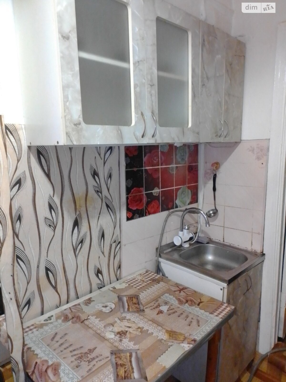 двухкомнатная квартира в Одессе, район Центр, на ул. Кутузакия Александра 28 в аренду на долгий срок помесячно фото 1