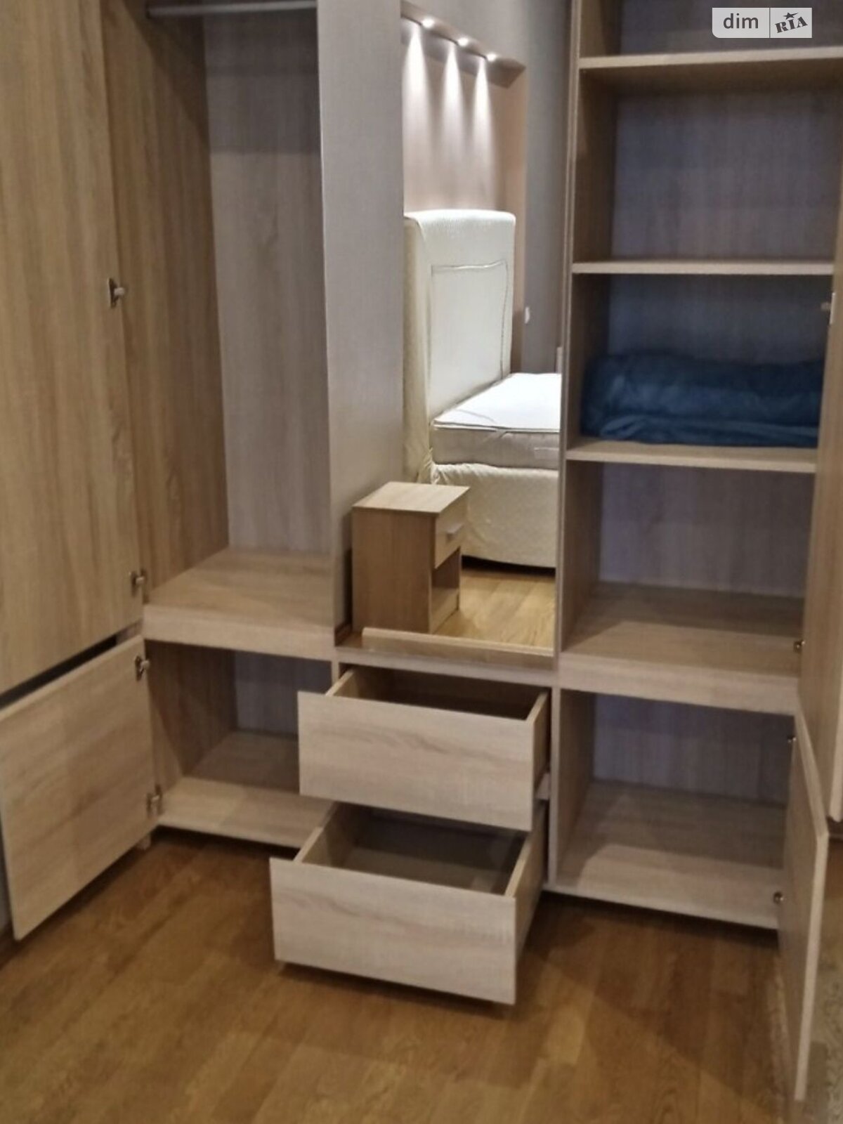 однокомнатная квартира в Одессе, район Центр, на ул. Леонтовича 16 в аренду на долгий срок помесячно фото 1 однокомнатная квартира в Одессе, район Центр, на ул. Леонтовича 16 в аренду на долгий срок помесячно фото 1