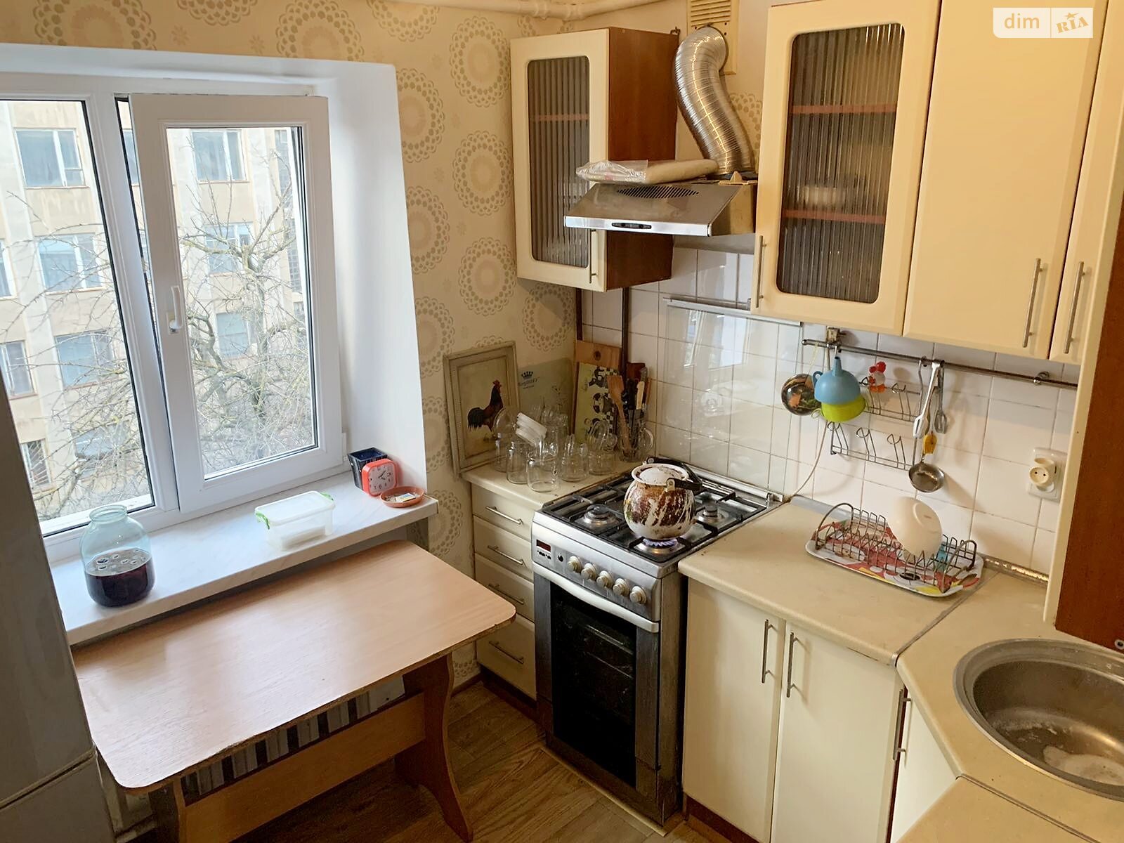 однокомнатная квартира с ремонтом в Одессе, район Центр, на ул. Льва Толстого в аренду на долгий срок помесячно фото 1