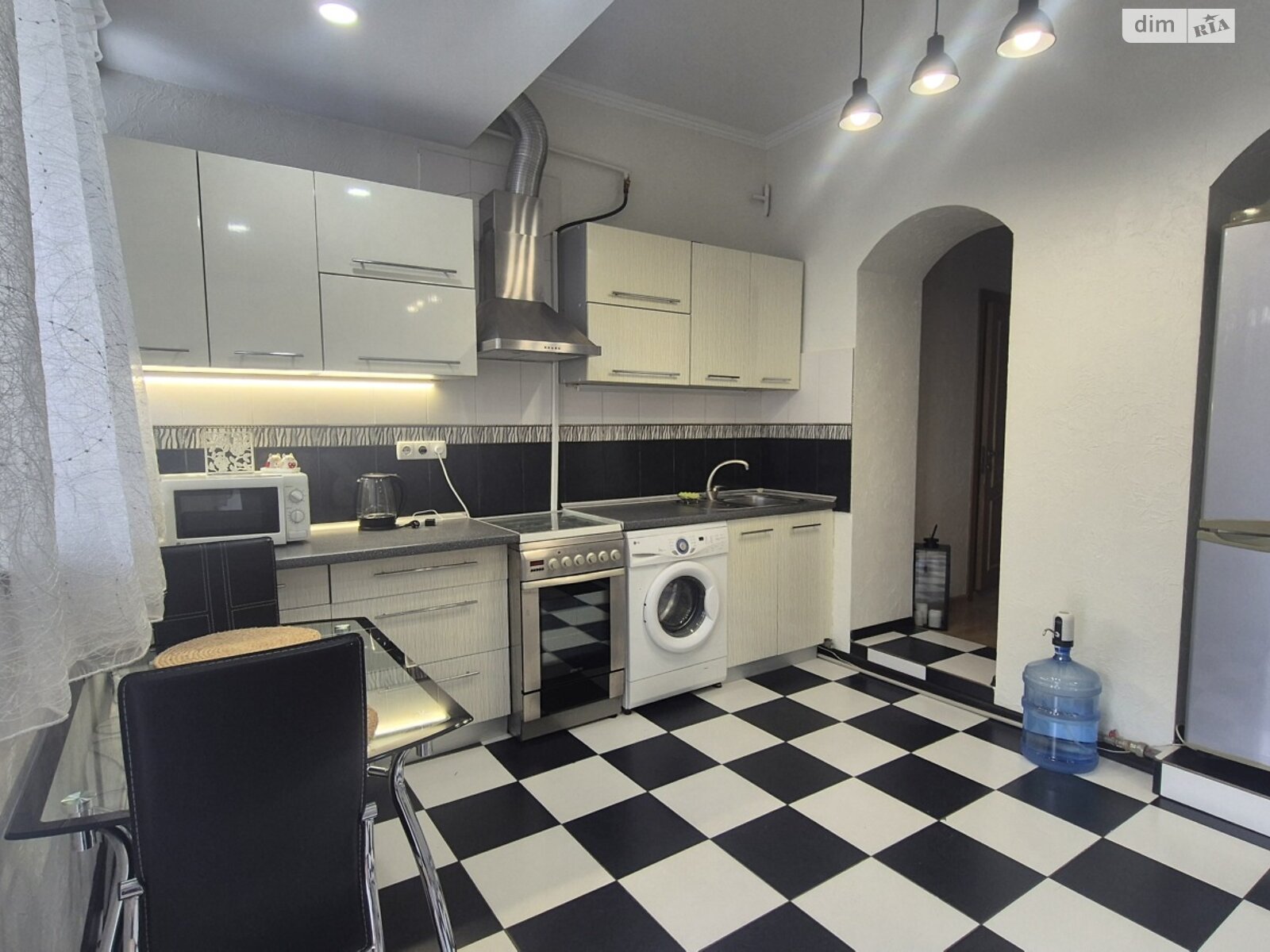 однокомнатная квартира в Одессе, район Центр, на ул. Мясоедовская 34/36 в аренду на долгий срок помесячно фото 1