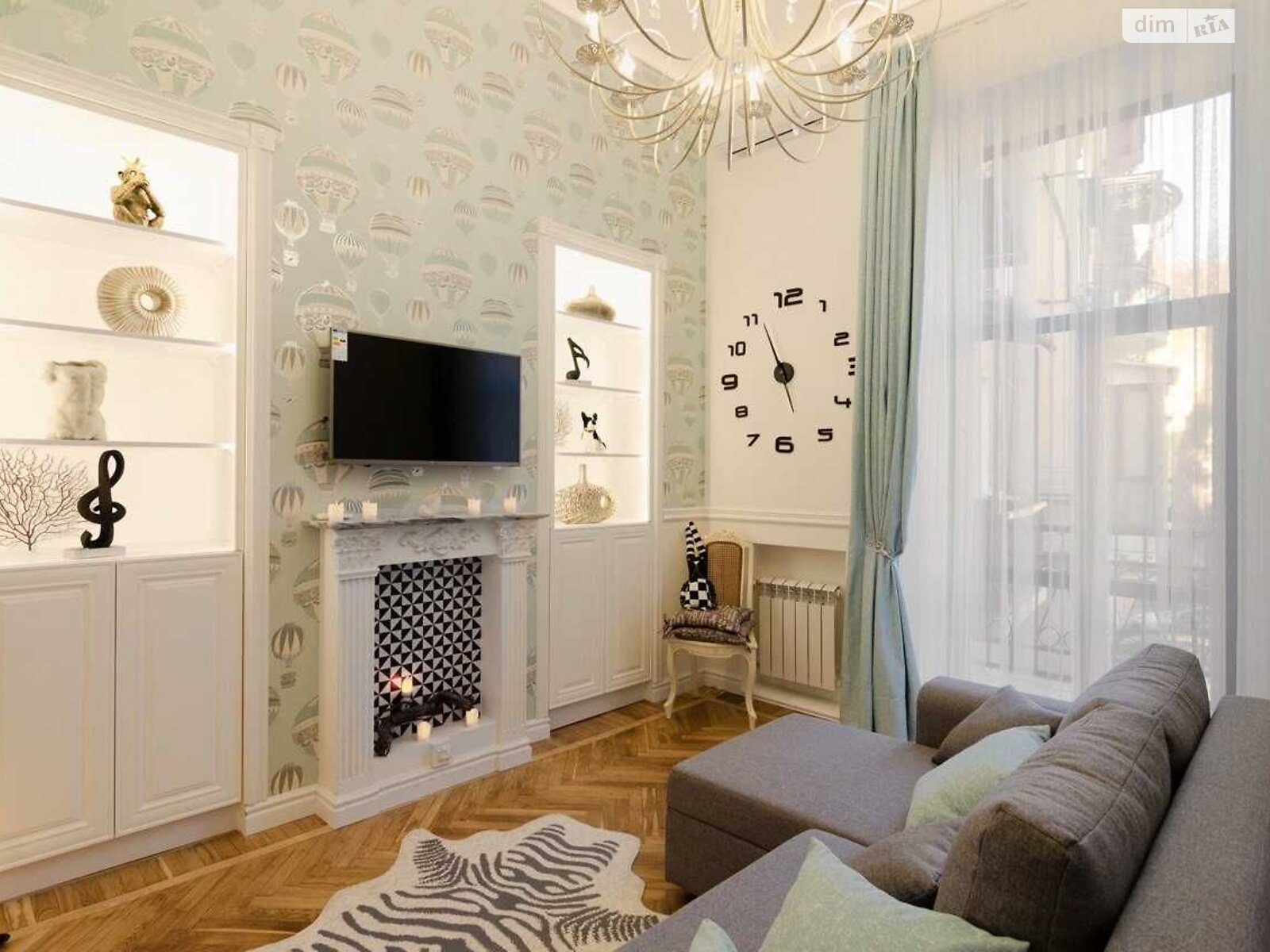 однокомнатная квартира в Одессе, район Центр, на пл. Соборная 2, кв. 5 в аренду на долгий срок помесячно фото 1 однокомнатная квартира в Одессе, район Центр, на пл. Соборная 2, кв. 5 в аренду на долгий срок помесячно фото 1