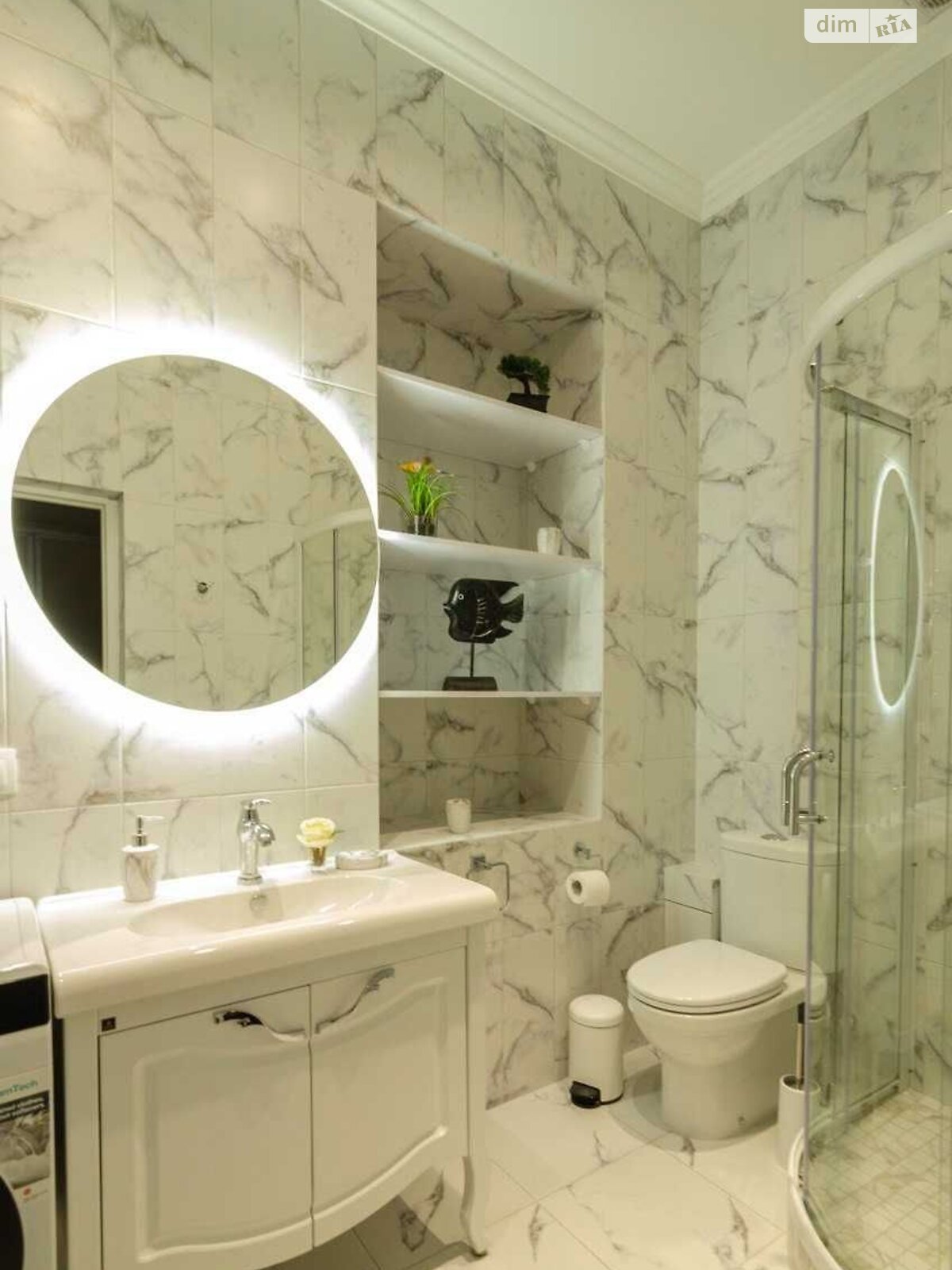 однокомнатная квартира в Одессе, район Центр, на пл. Соборная 2, кв. 5 в аренду на долгий срок помесячно фото 1 однокомнатная квартира в Одессе, район Центр, на пл. Соборная 2, кв. 5 в аренду на долгий срок помесячно фото 1