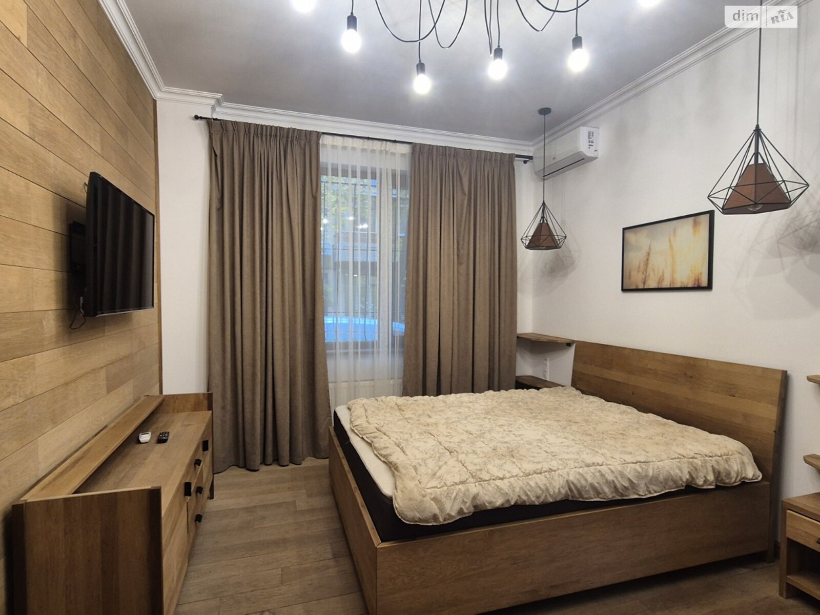 однокомнатная квартира в Одессе, район Центр, на ул. Софиевская 7А в аренду на долгий срок помесячно фото 1 однокомнатная квартира в Одессе, район Центр, на ул. Софиевская 7А в аренду на долгий срок помесячно фото 1