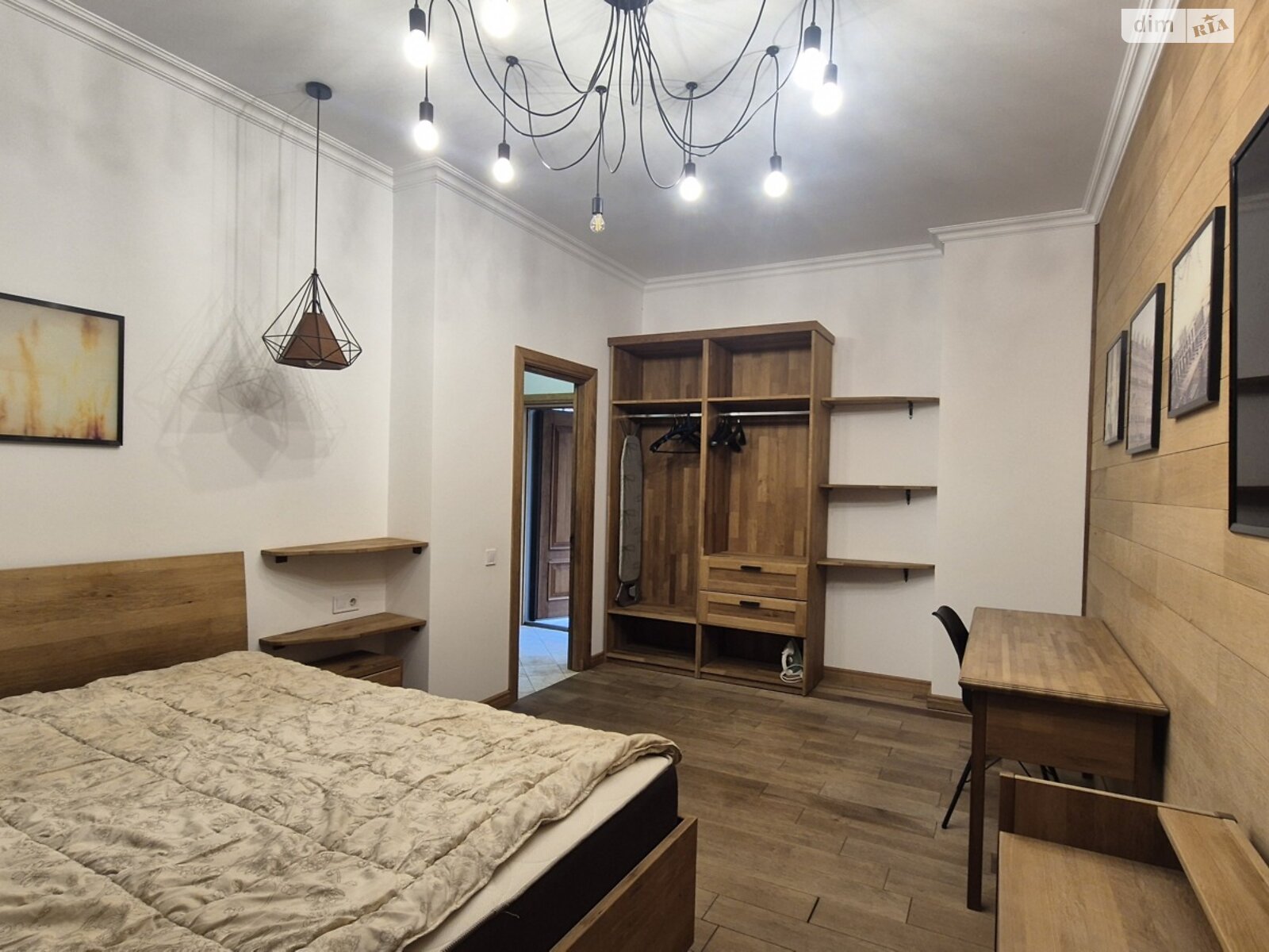 однокомнатная квартира в Одессе, район Центр, на ул. Софиевская 7А в аренду на долгий срок помесячно фото 1 однокомнатная квартира в Одессе, район Центр, на ул. Софиевская 7А в аренду на долгий срок помесячно фото 1