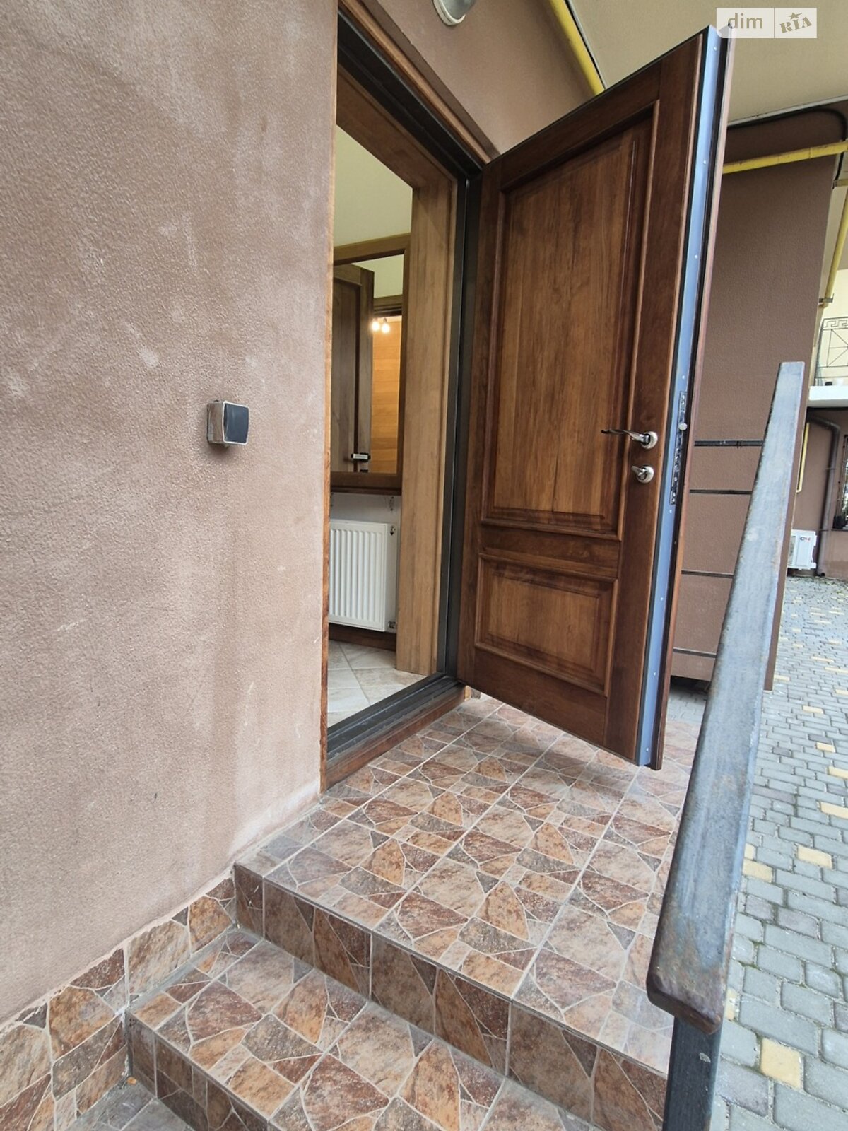 однокомнатная квартира в Одессе, район Центр, на ул. Софиевская 7А в аренду на долгий срок помесячно фото 1 однокомнатная квартира в Одессе, район Центр, на ул. Софиевская 7А в аренду на долгий срок помесячно фото 1