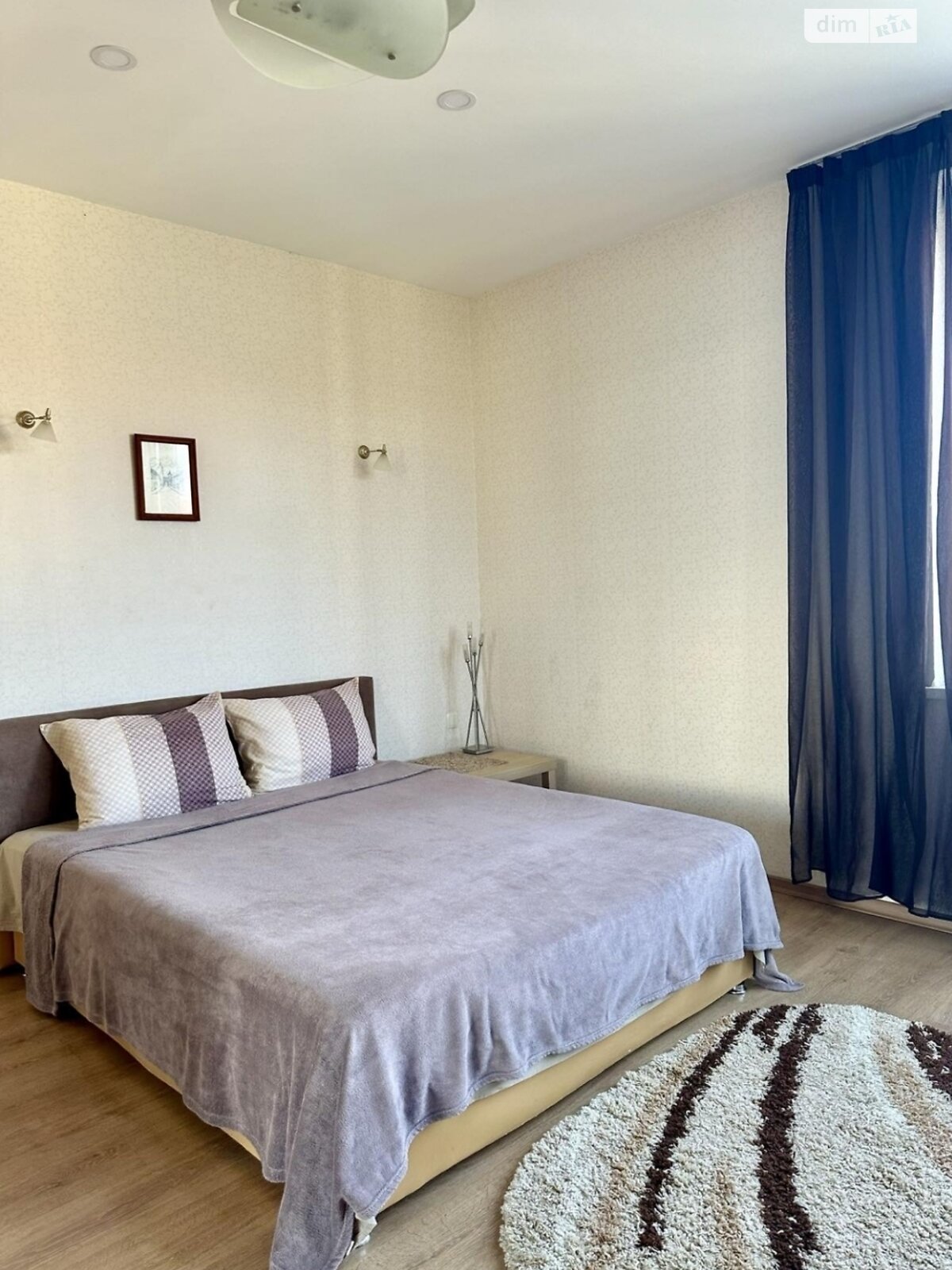 двокімнатна квартира в Одесі, район Центр, на вул. Середньофонтанська в довготривалу оренду помісячно фото 1