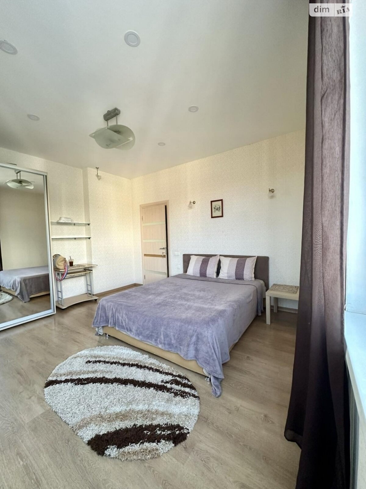 двокімнатна квартира в Одесі, район Центр, на вул. Середньофонтанська в довготривалу оренду помісячно фото 1