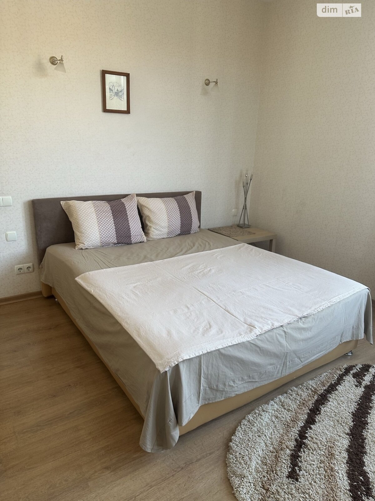 двокімнатна квартира в Одесі, район Центр, на вул. Середньофонтанська в довготривалу оренду помісячно фото 1