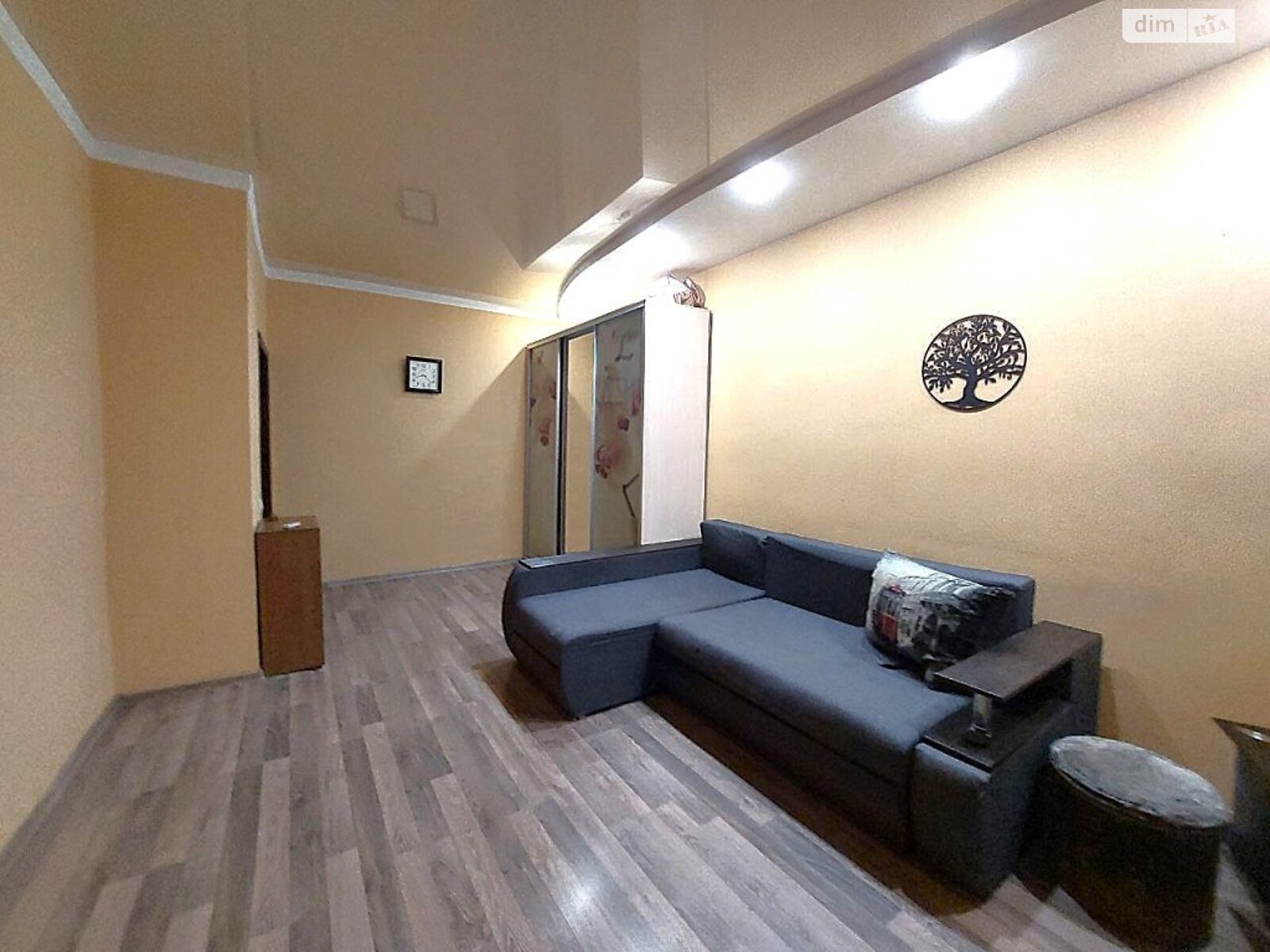 двокімнатна квартира в Одесі, район Центр, на вул. Старопортофранківська 12 в довготривалу оренду помісячно фото 1 двокімнатна квартира в Одесі, район Центр, на вул. Старопортофранківська 12 в довготривалу оренду помісячно фото 1