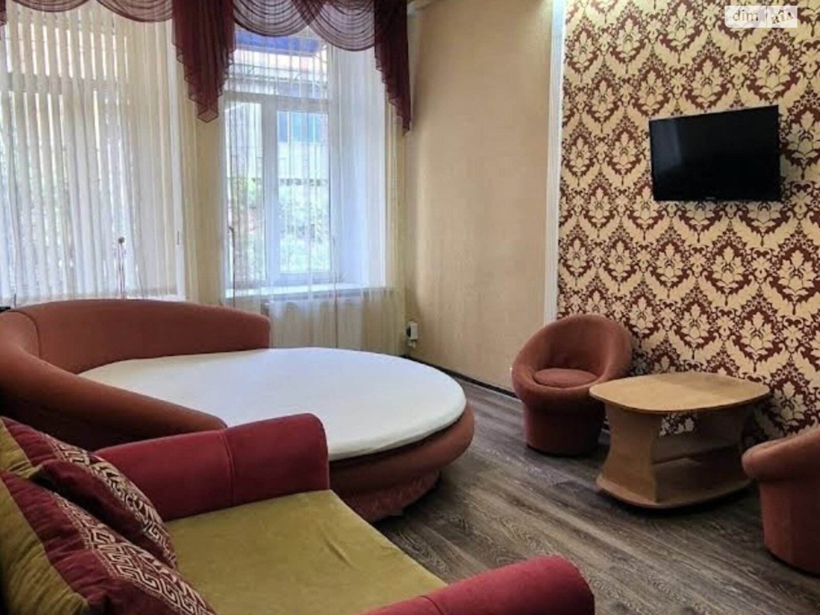 однокімнатна квартира в Одесі, район Центр, на вул. Успенська 103 в довготривалу оренду помісячно фото 1 однокімнатна квартира в Одесі, район Центр, на вул. Успенська 103 в довготривалу оренду помісячно фото 1