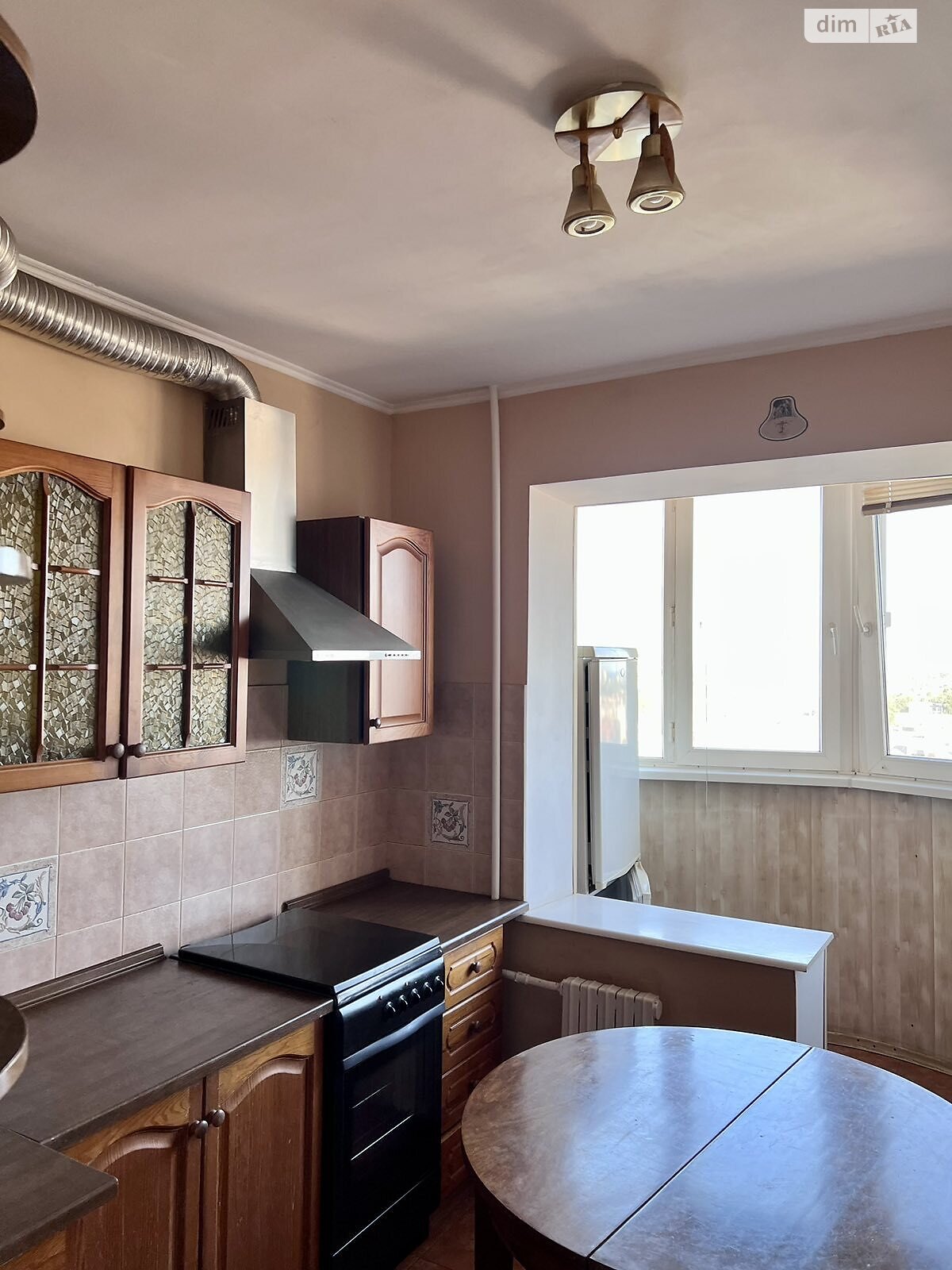 однокімнатна квартира в Одесі, район Вузівський, на вул. Люстдорфська дорога 119 в довготривалу оренду помісячно фото 1 однокімнатна квартира в Одесі, район Вузівський, на вул. Люстдорфська дорога 119 в довготривалу оренду помісячно фото 1