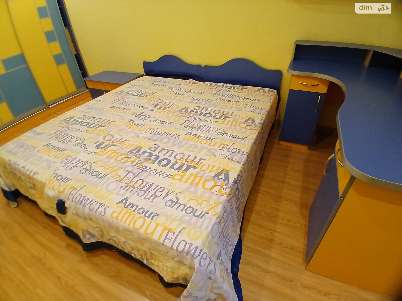 трехкомнатная квартира в Одессе, район Вузовский, на ул. Тополевая 26 в аренду на долгий срок помесячно фото 1 трехкомнатная квартира в Одессе, район Вузовский, на ул. Тополевая 26 в аренду на долгий срок помесячно фото 1