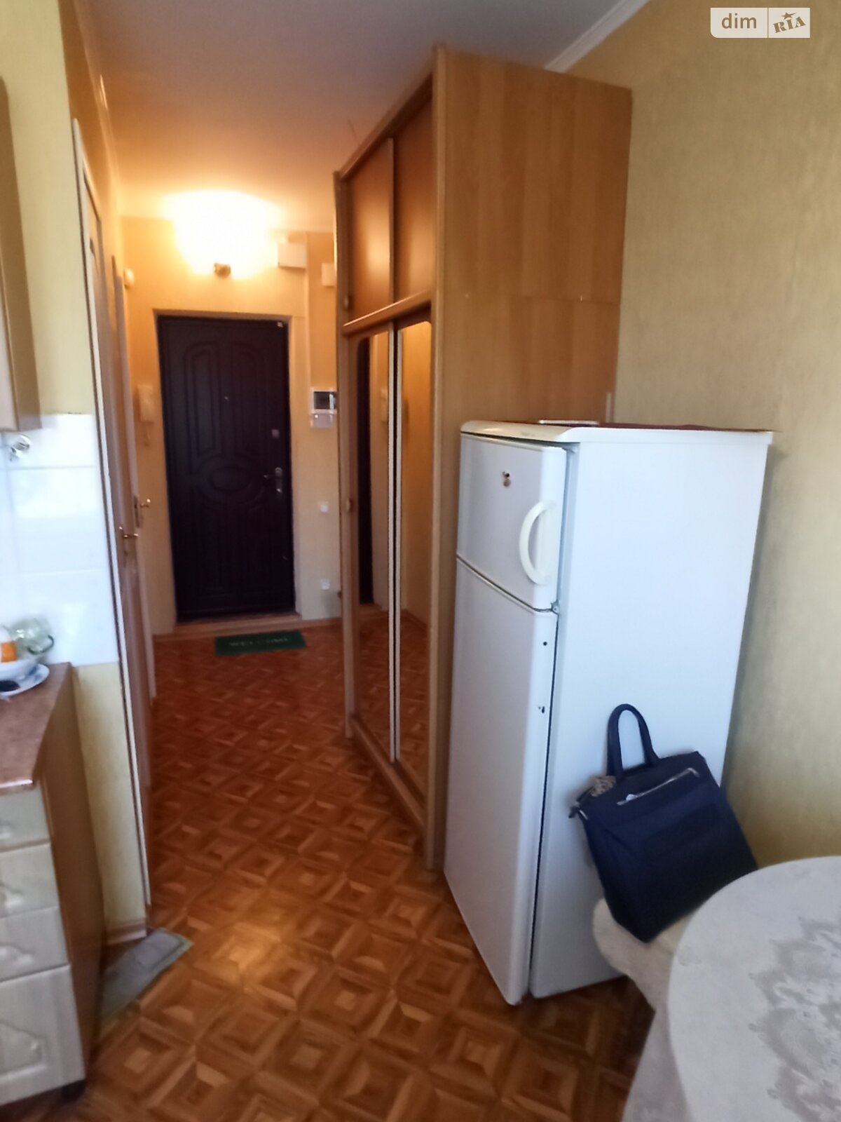 однокомнатная квартира в Одессе, район Южный, на ул. Академика Королева 43/2 в аренду на долгий срок помесячно фото 1 однокомнатная квартира в Одессе, район Южный, на ул. Академика Королева 43/2 в аренду на долгий срок помесячно фото 1