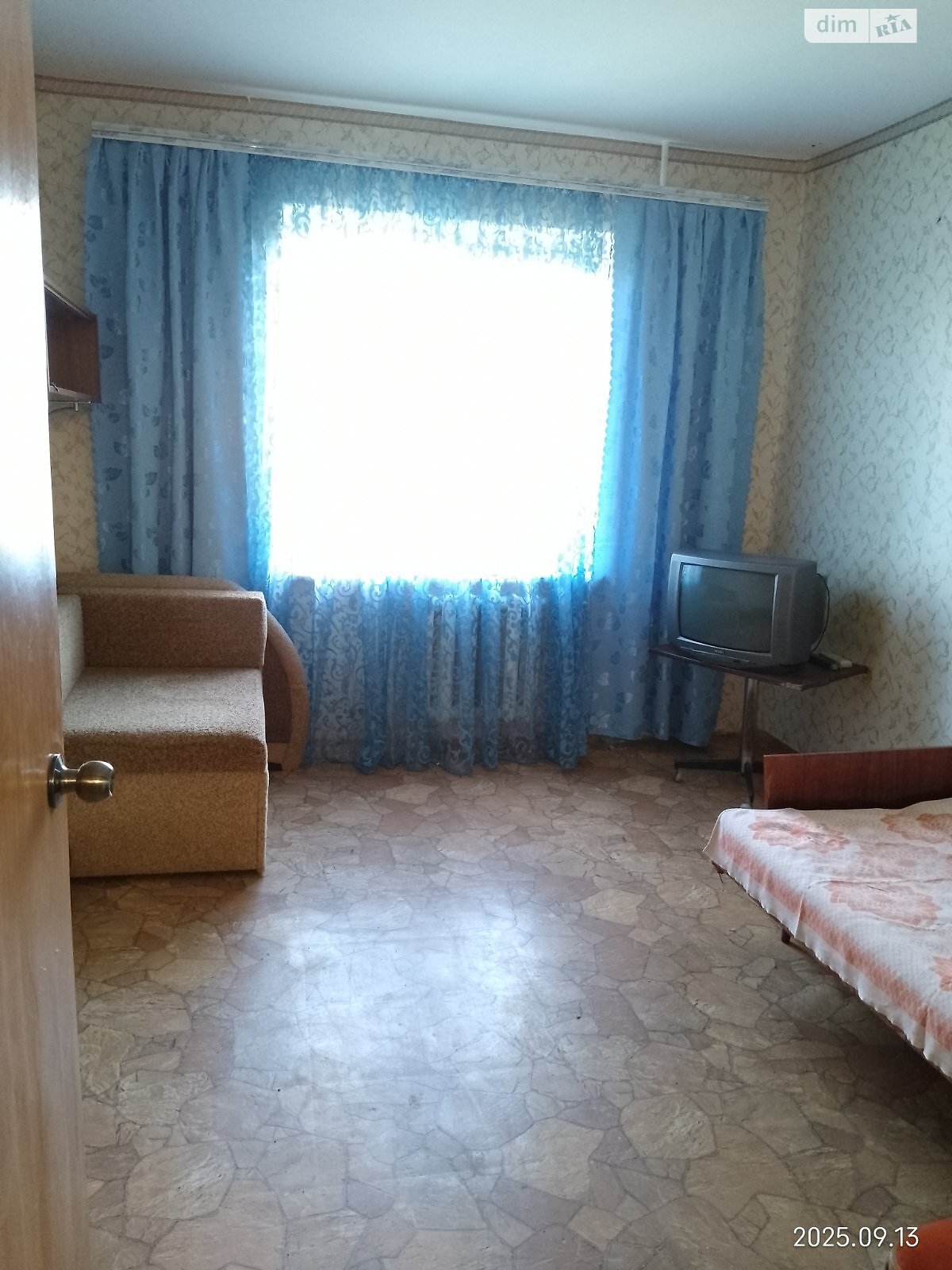 двухкомнатная квартира в Одессе, район Южный, на ул. Академика Королева в аренду на долгий срок помесячно фото 1