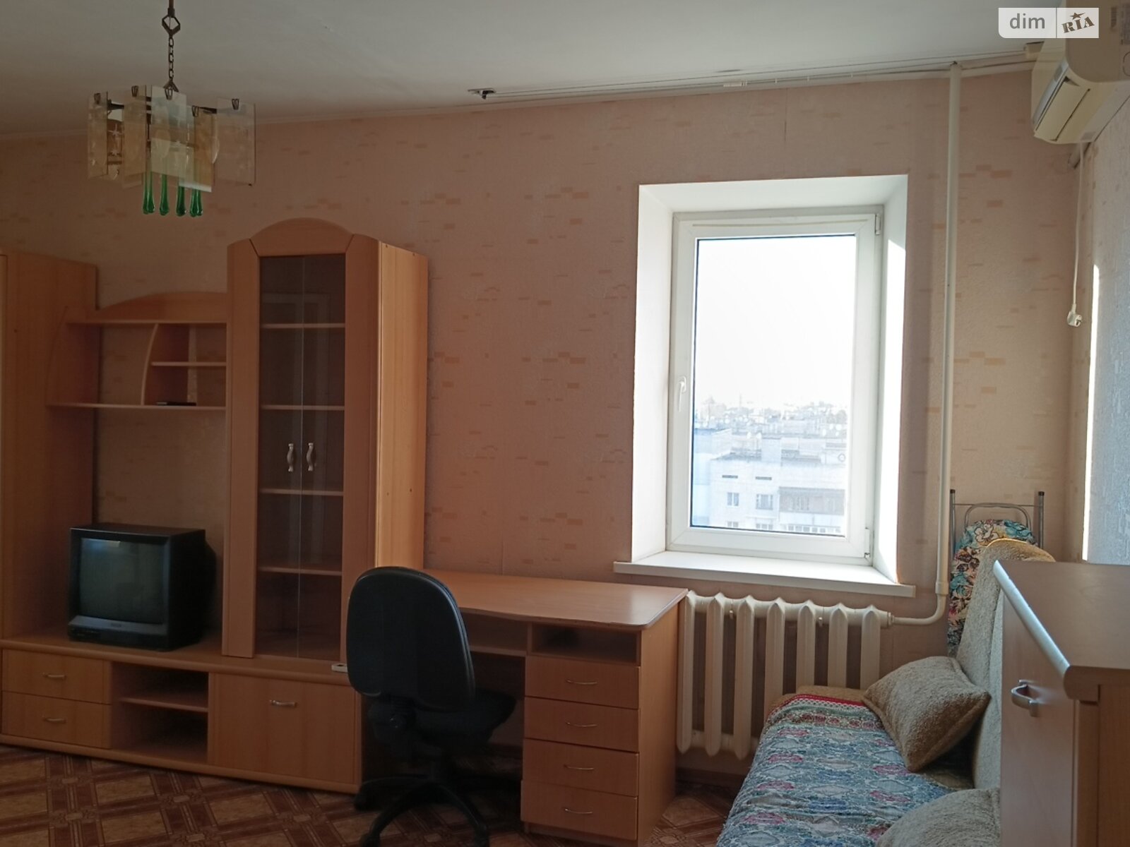 однокімнатна квартира з меблями в Одесі, район Південний, на вул. Архітекторська 24 в довготривалу оренду помісячно фото 1