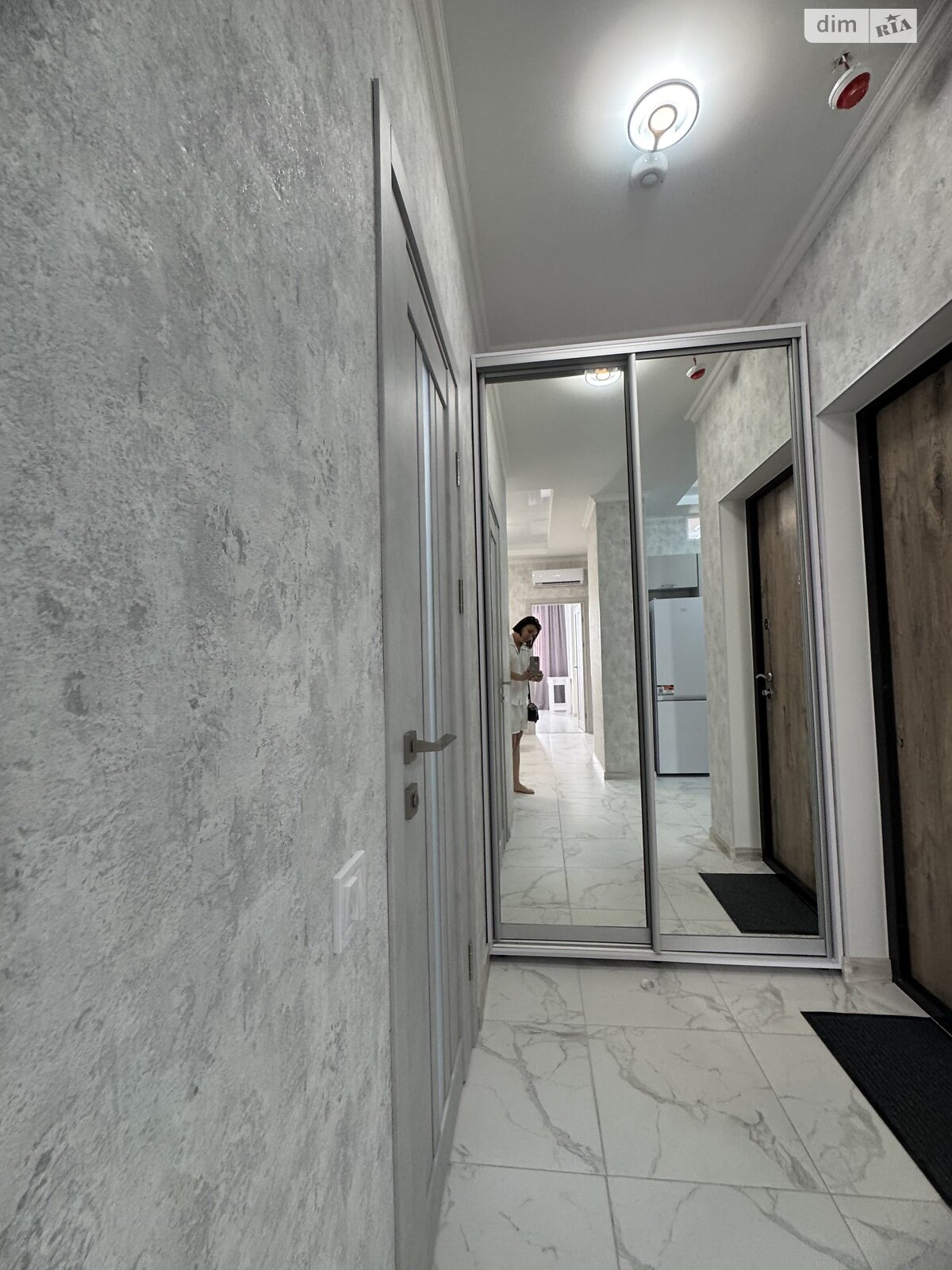 двокімнатна квартира в Одесі, район Золотий Берег, на вул. Дача Ковалевського 5 в довготривалу оренду помісячно фото 1