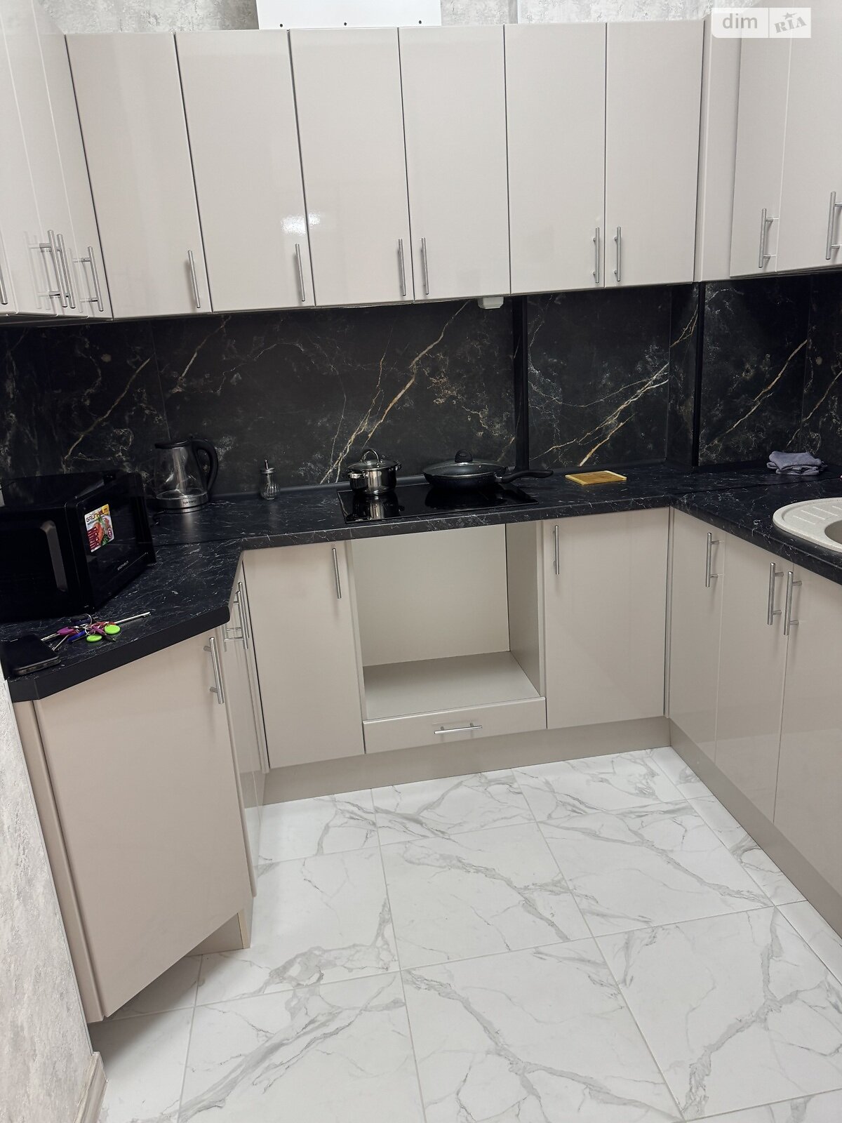 двокімнатна квартира в Одесі, район Золотий Берег, на вул. Дача Ковалевського 5 в довготривалу оренду помісячно фото 1