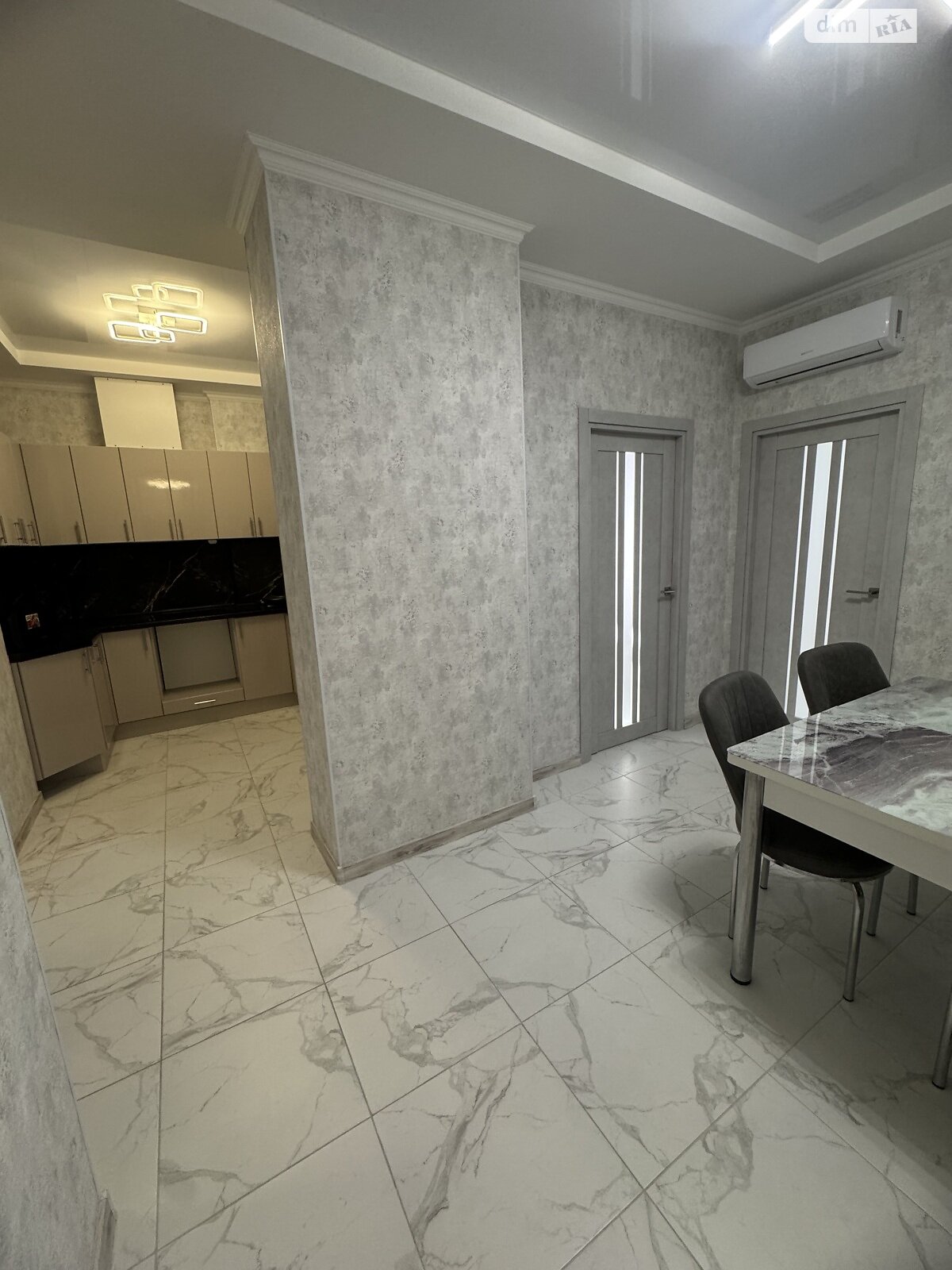 двокімнатна квартира в Одесі, район Золотий Берег, на вул. Дача Ковалевського 5 в довготривалу оренду помісячно фото 1