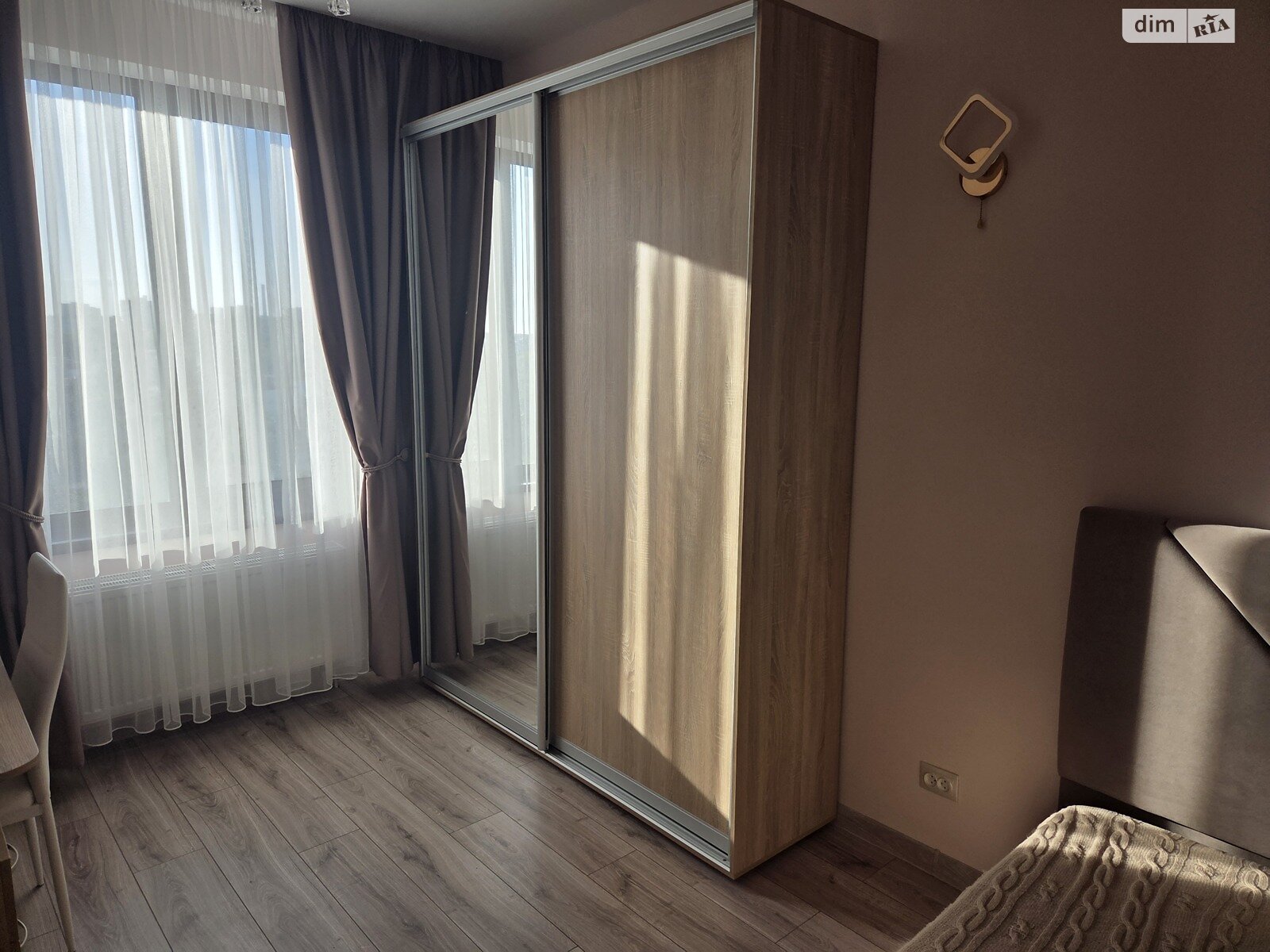 однокімнатна квартира в Одесі, район Золотий Берег, на вул. Дача Ковалевського 5 в довготривалу оренду помісячно фото 1 однокімнатна квартира в Одесі, район Золотий Берег, на вул. Дача Ковалевського 5 в довготривалу оренду помісячно фото 1