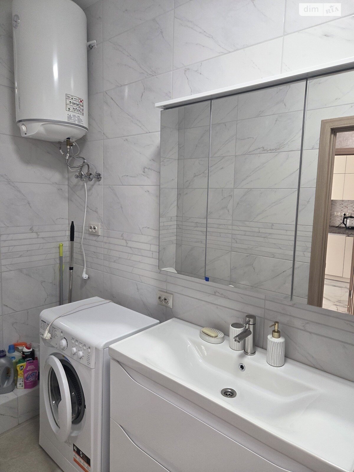 однокімнатна квартира в Одесі, район Золотий Берег, на вул. Дача Ковалевського 5 в довготривалу оренду помісячно фото 1 однокімнатна квартира в Одесі, район Золотий Берег, на вул. Дача Ковалевського 5 в довготривалу оренду помісячно фото 1