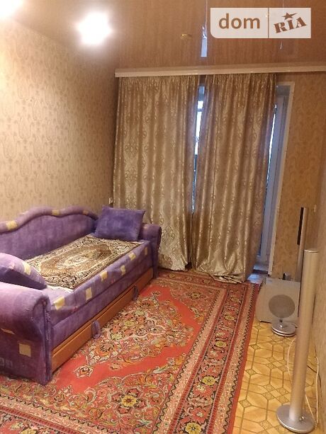 двухкомнатная квартира с мебелью в Павлограде, район Павлоград, на Центральная 19 в аренду на долгий срок помесячно фото 1 двухкомнатная квартира с мебелью в Павлограде, район Павлоград, на Центральная 19 в аренду на долгий срок помесячно фото 1