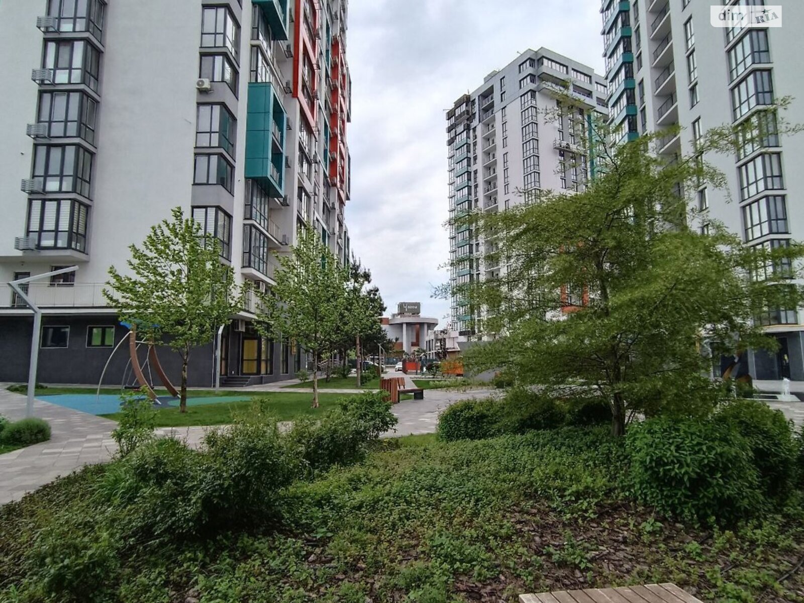 однокомнатная квартира в Петропавловской Борщаговке, на ул. Хрустальная 1А в аренду на долгий срок помесячно фото 1 однокомнатная квартира в Петропавловской Борщаговке, на ул. Хрустальная 1А в аренду на долгий срок помесячно фото 1