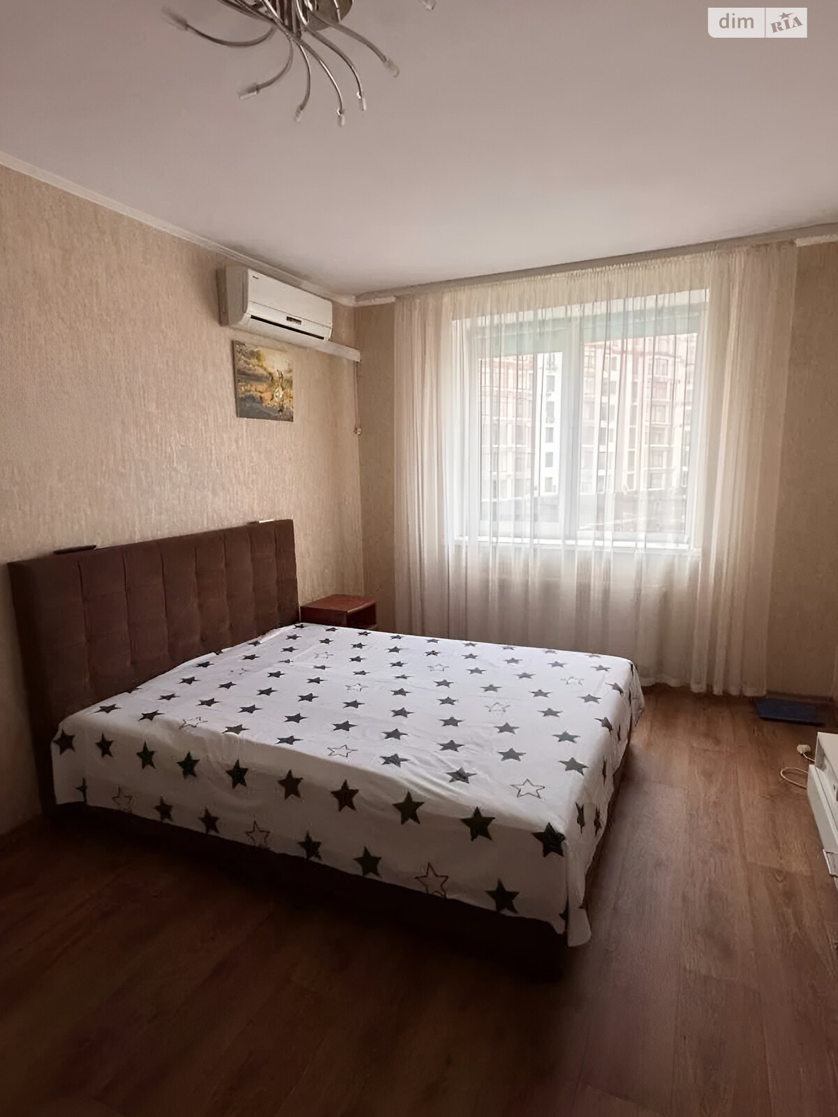 однокімнатна квартира в Петропавлівській Борщагівці, на вул. Волошкова 6 в довготривалу оренду помісячно фото 1 однокімнатна квартира в Петропавлівській Борщагівці, на вул. Волошкова 6 в довготривалу оренду помісячно фото 1