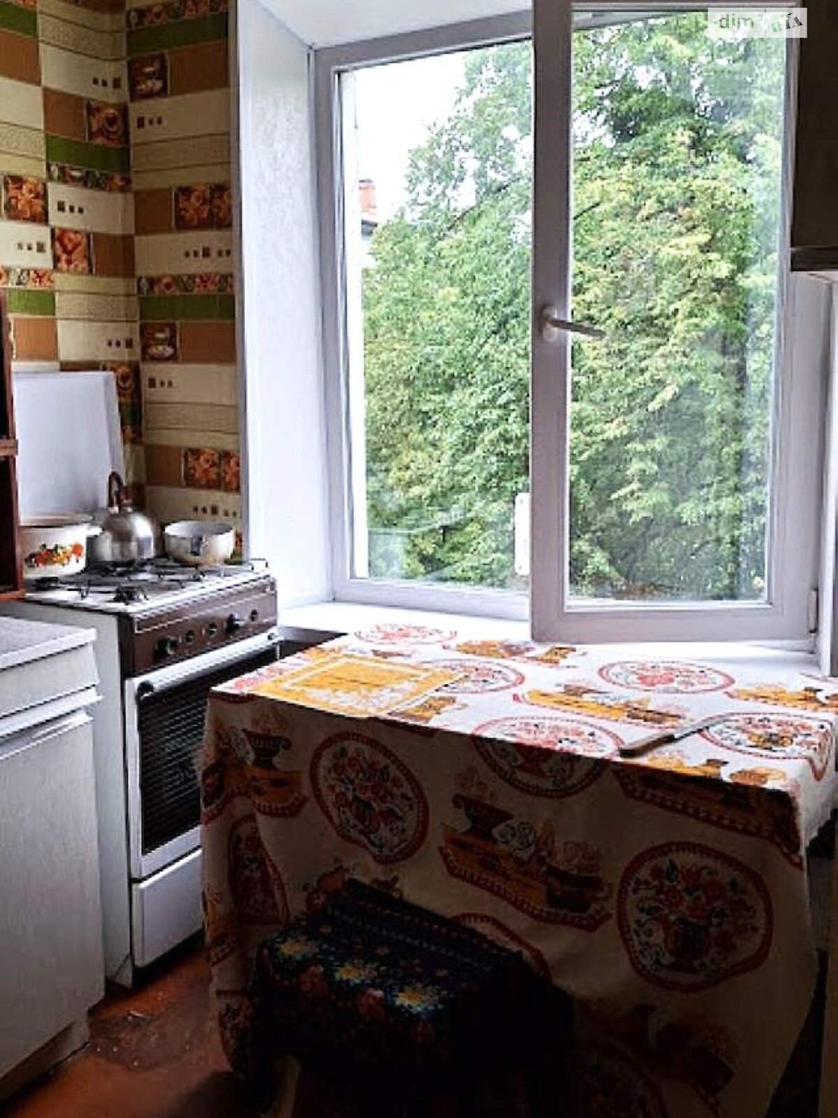 трикімнатна квартира в Полтаві, район Алмазний, на вул. Великотирнівська 8 в довготривалу оренду помісячно фото 1 трикімнатна квартира в Полтаві, район Алмазний, на вул. Великотирнівська 8 в довготривалу оренду помісячно фото 1