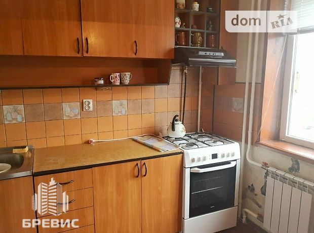 трехкомнатная квартира в Полтаве, район Институт связи, на ул. Зеньковская в аренду на долгий срок помесячно фото 1 трехкомнатная квартира в Полтаве, район Институт связи, на ул. Зеньковская в аренду на долгий срок помесячно фото 1