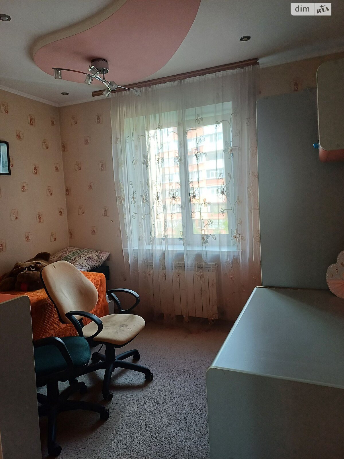 трехкомнатная квартира в Полтаве, район Левада, на просп. Николая Вавилова в аренду на долгий срок помесячно фото 1 трехкомнатная квартира в Полтаве, район Левада, на просп. Николая Вавилова в аренду на долгий срок помесячно фото 1