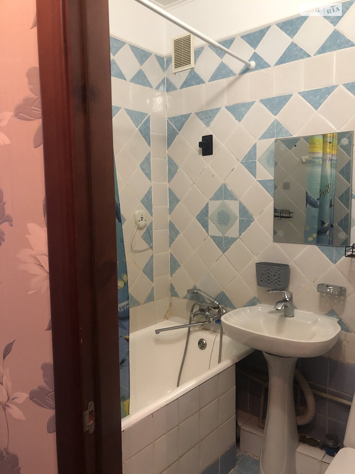 двокімнатна квартира в Полтаві, район Правий Поділ, на пров. Давидовського 114 в довготривалу оренду помісячно фото 1