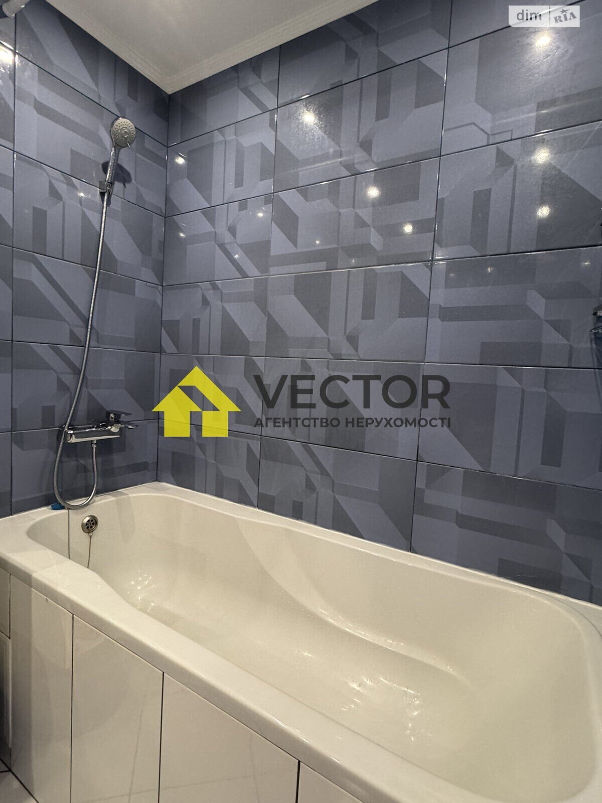 двухкомнатная квартира в Полтаве, район Сады 1, на ул. Героев Украины в аренду на долгий срок помесячно фото 1