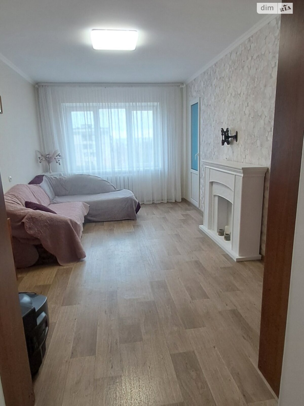 трикімнатна квартира в Полтаві, район Сади 1, на вул. Великотирнівська 36/1 в довготривалу оренду помісячно фото 1