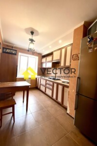 трехкомнатная квартира в Полтаве, район Сады 2, на ул. Героев АТО в аренду на долгий срок помесячно фото 2 трехкомнатная квартира в Полтаве, район Сады 2, на ул. Героев АТО в аренду на долгий срок помесячно фото 2