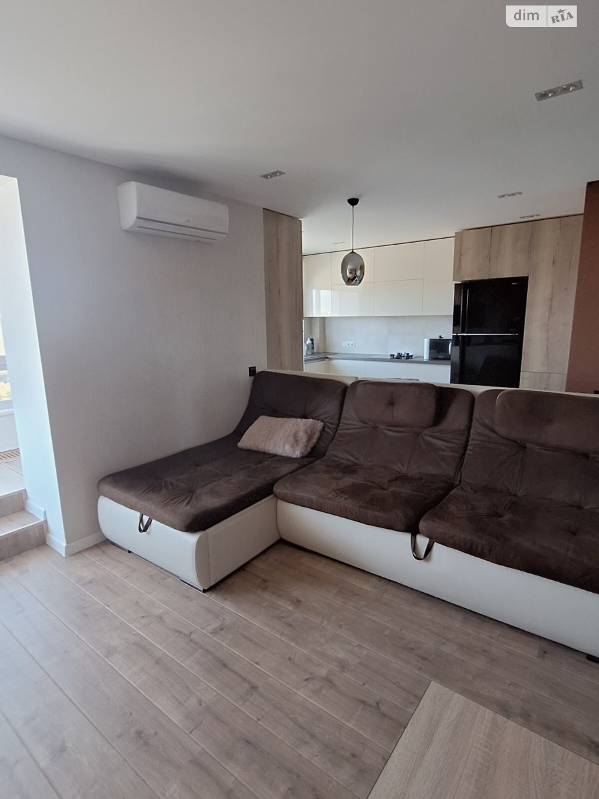 однокімнатна квартира в Полтаві, район Сади 3 (Огнівка), на бул. Боровиковського в довготривалу оренду помісячно фото 1