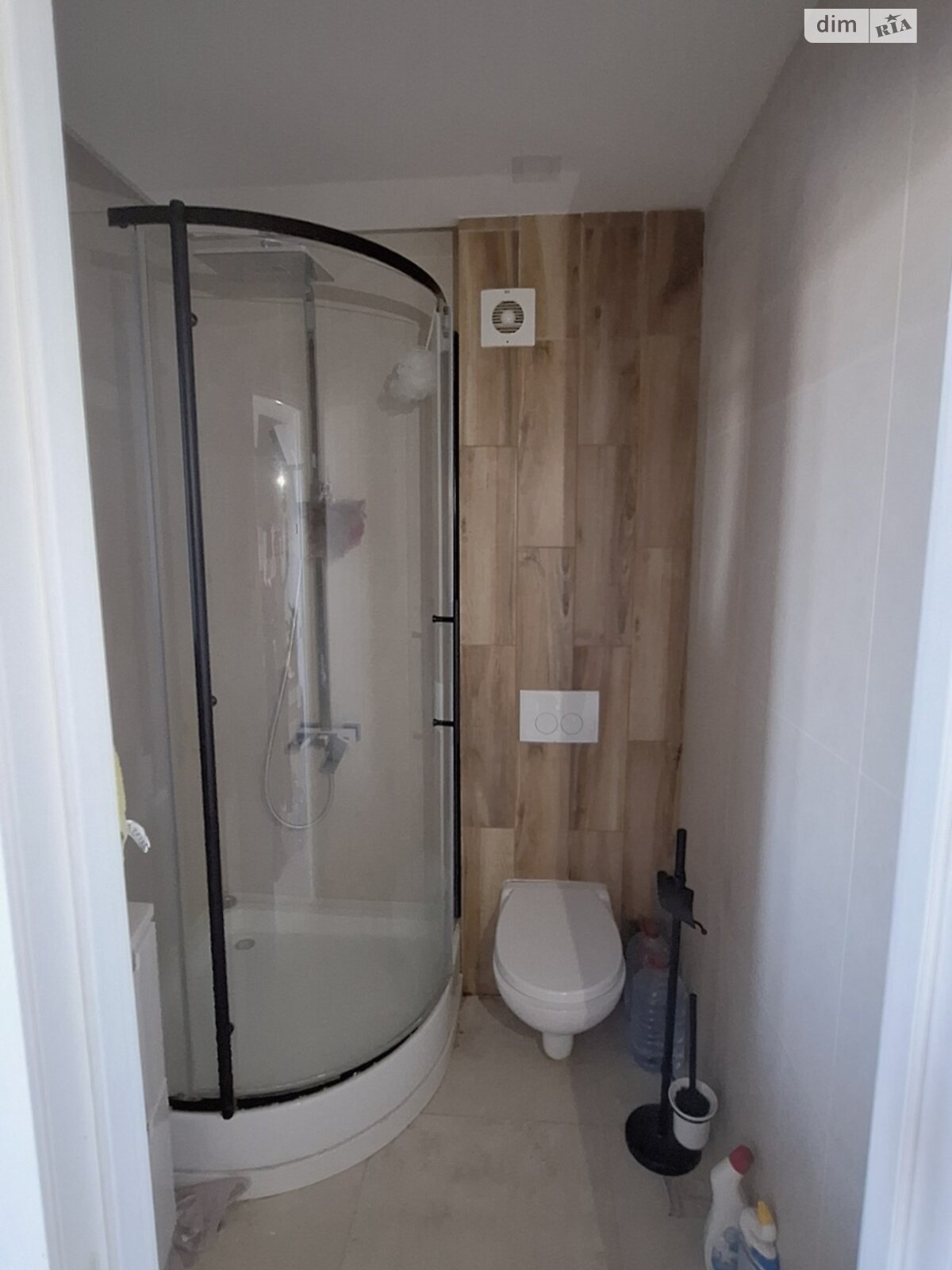 однокімнатна квартира в Полтаві, район Сади 3 (Огнівка), на бул. Боровиковського в довготривалу оренду помісячно фото 1