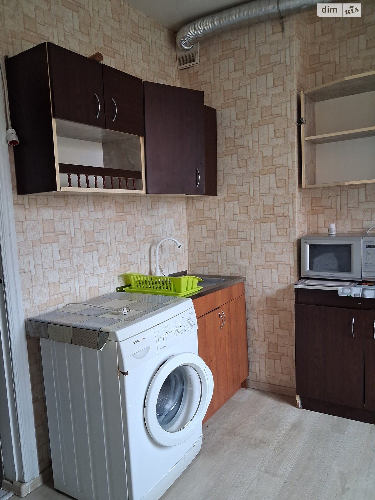 однокімнатна квартира в Полтаві, район Сади 3 (Огнівка), на бул. Боровиковського 9 в довготривалу оренду помісячно фото 1