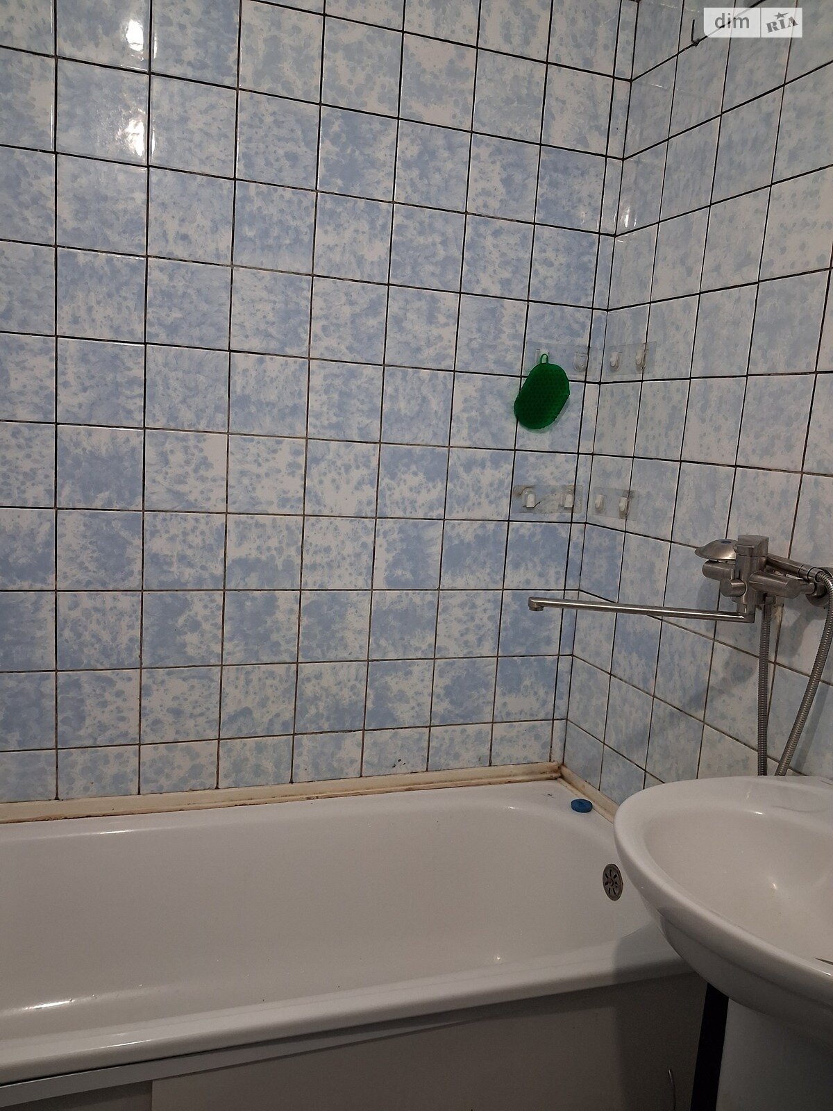 однокімнатна квартира в Полтаві, район Сади 3 (Огнівка), на бул. Боровиковського 9 в довготривалу оренду помісячно фото 1