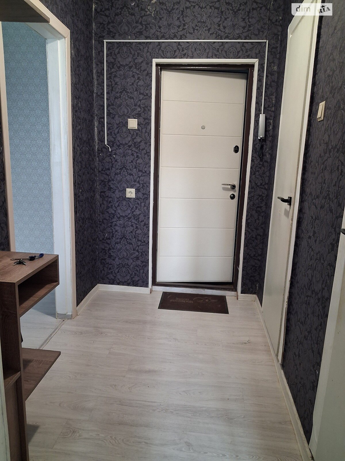 однокімнатна квартира в Полтаві, район Сади 3 (Огнівка), на бул. Боровиковського 9 в довготривалу оренду помісячно фото 1