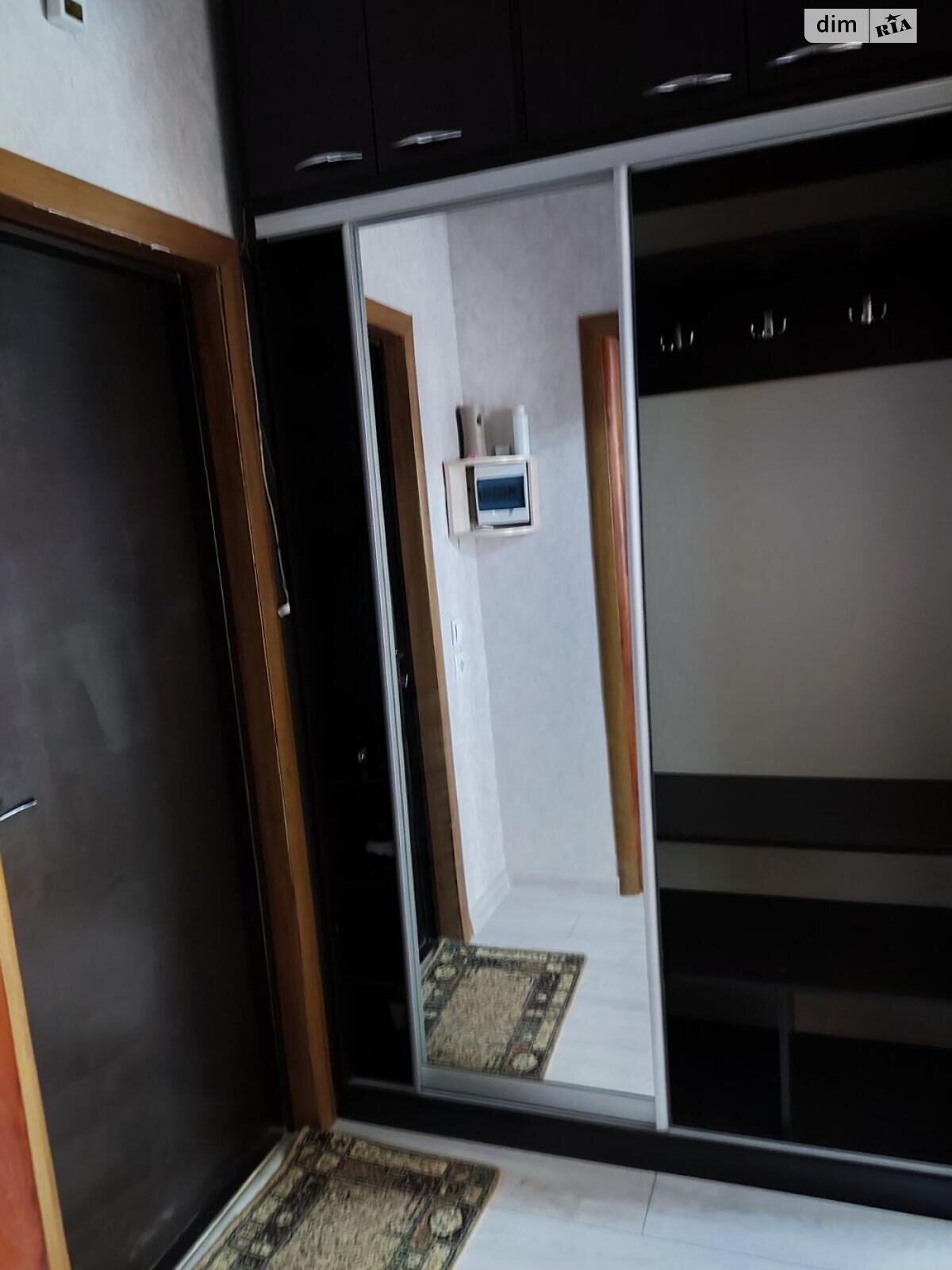 однокомнатная квартира в Полтаве, район Шевченковский (Октябрьский), на ул. Андриевского Виктора в аренду на долгий срок помесячно фото 1