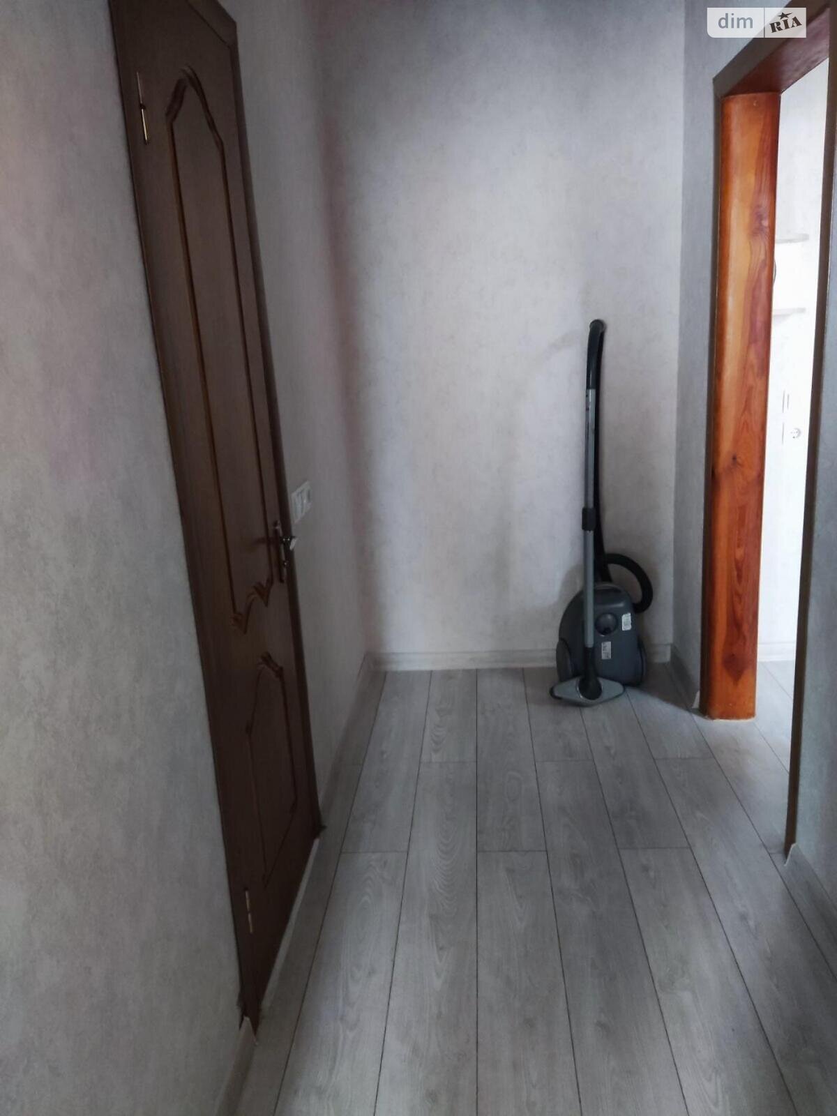 однокомнатная квартира в Полтаве, район Шевченковский (Октябрьский), на ул. Андриевского Виктора в аренду на долгий срок помесячно фото 1