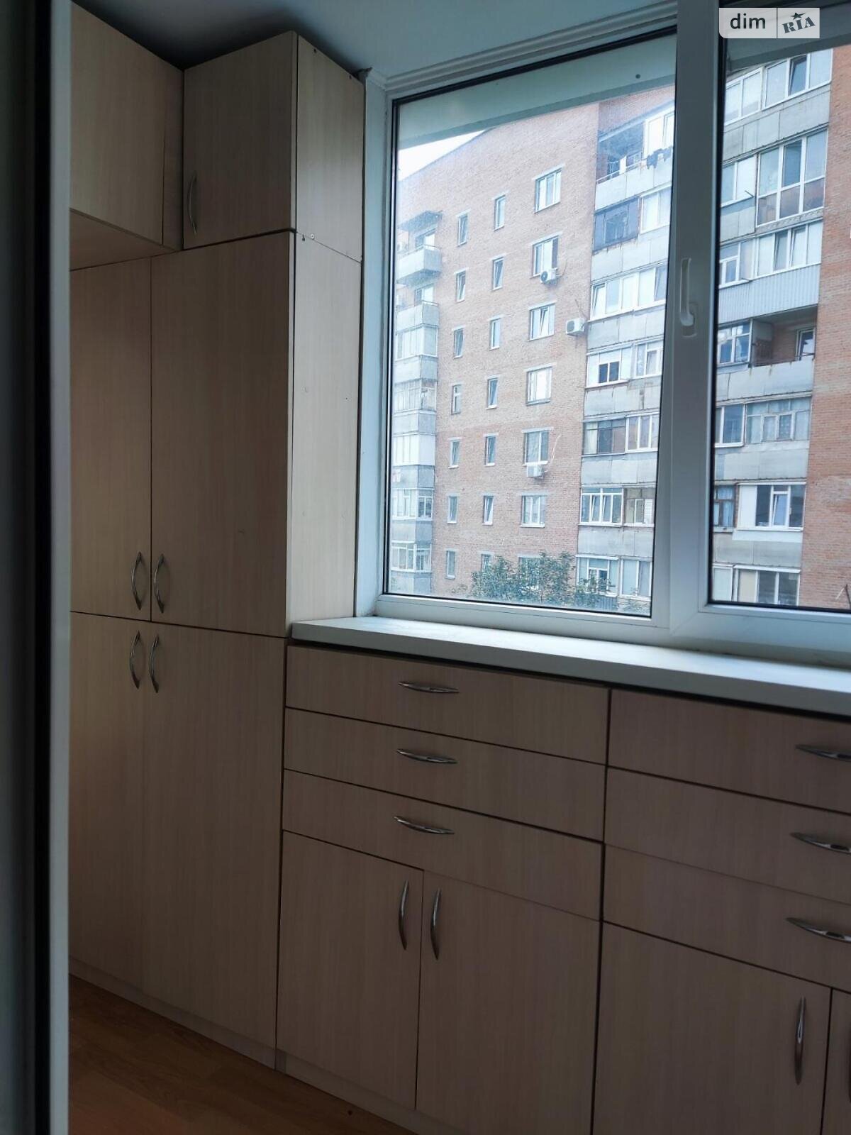 однокомнатная квартира в Полтаве, район Шевченковский (Октябрьский), на ул. Андриевского Виктора в аренду на долгий срок помесячно фото 1